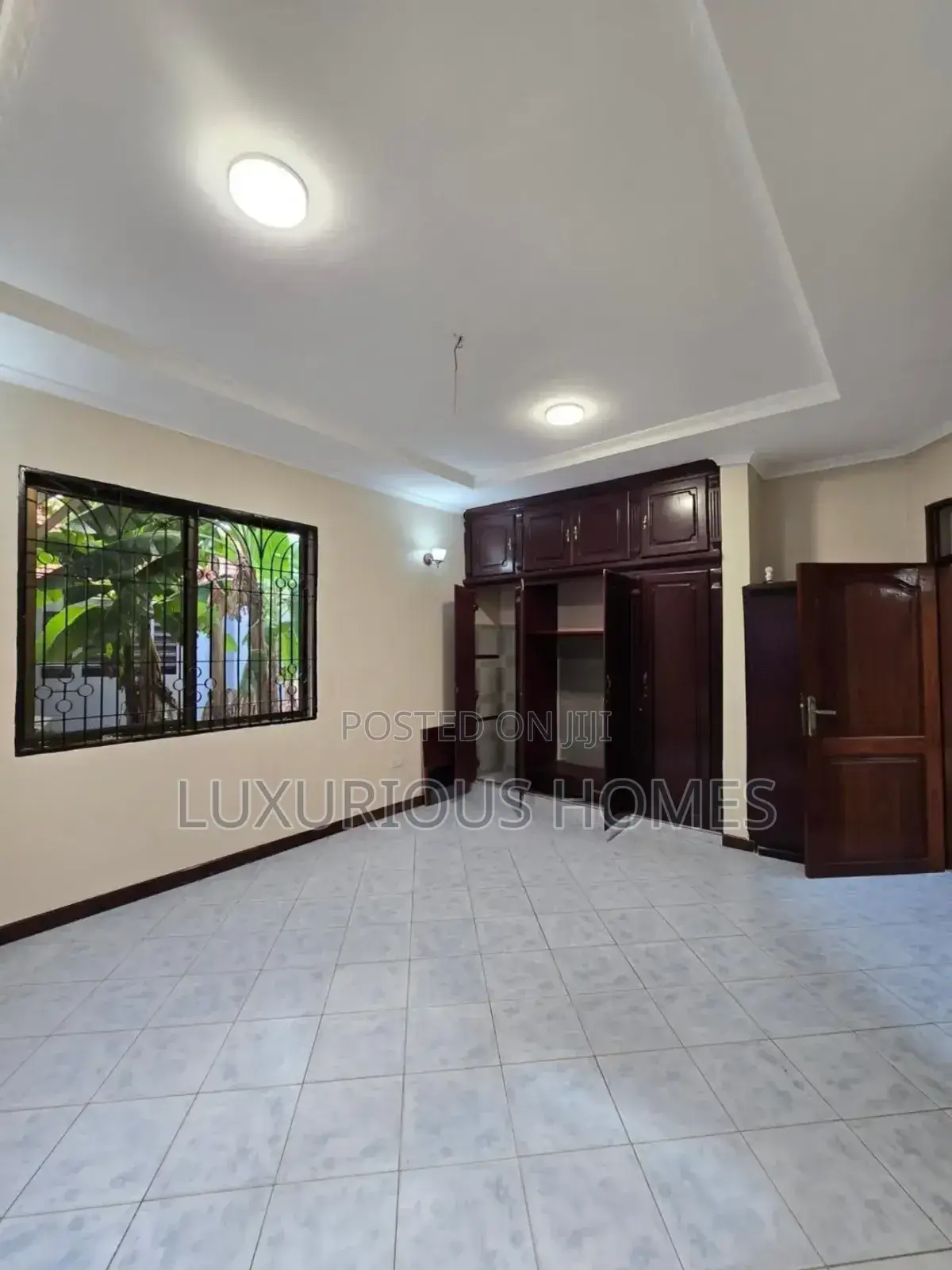 5bdrm House in Mbwen Malindi, Mbweni for sale in Mbweni