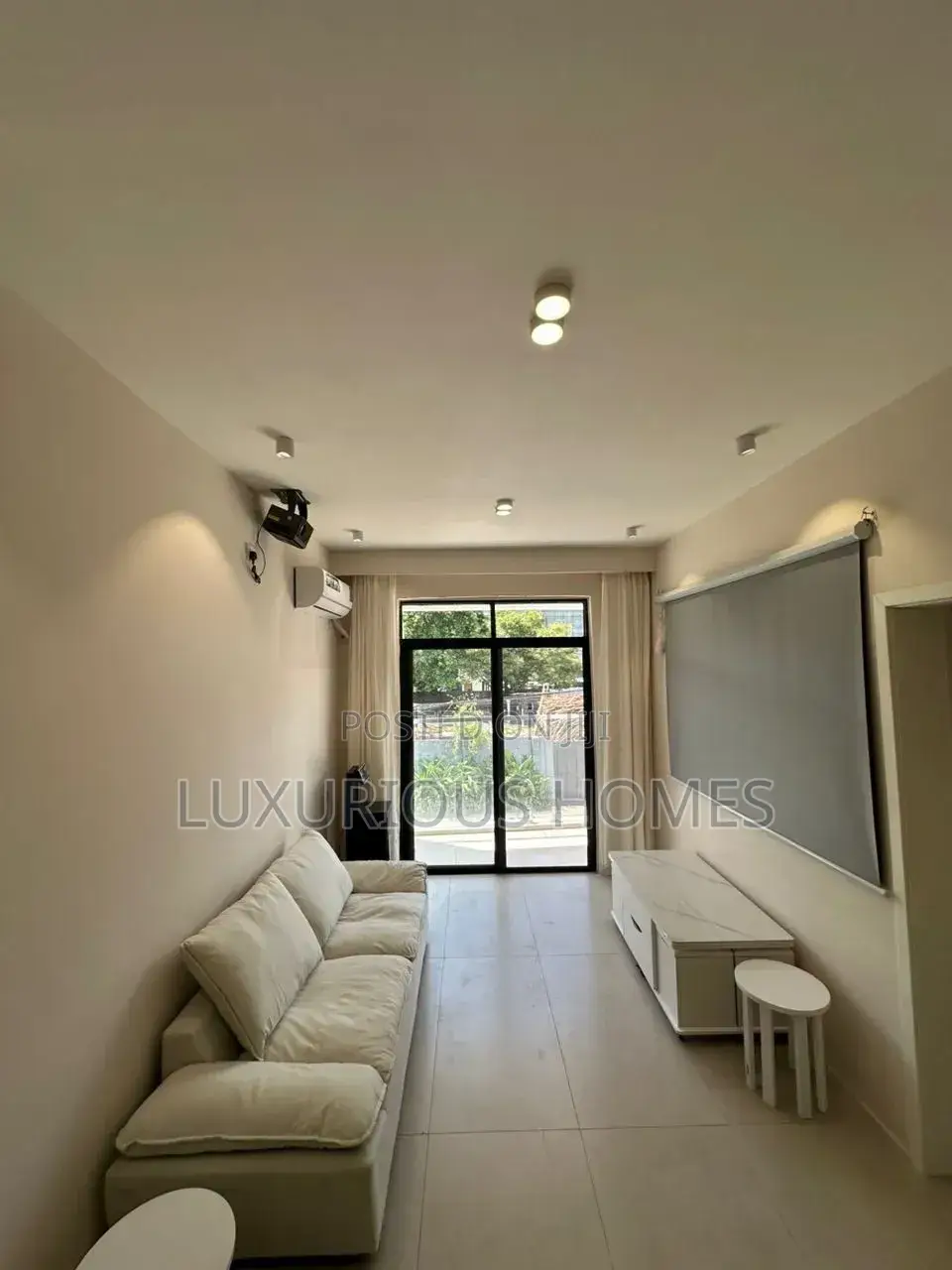 Furnished 2bdrm Apartment in Oyster Bay for rent in Oyster Bay