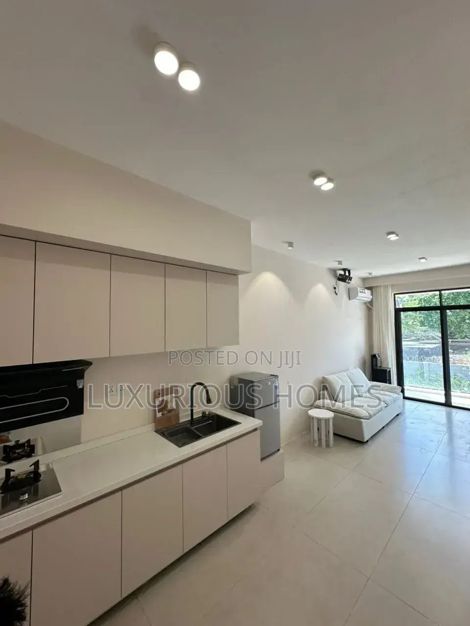 Furnished 2bdrm Apartment in Oyster Bay for rent in Oyster Bay