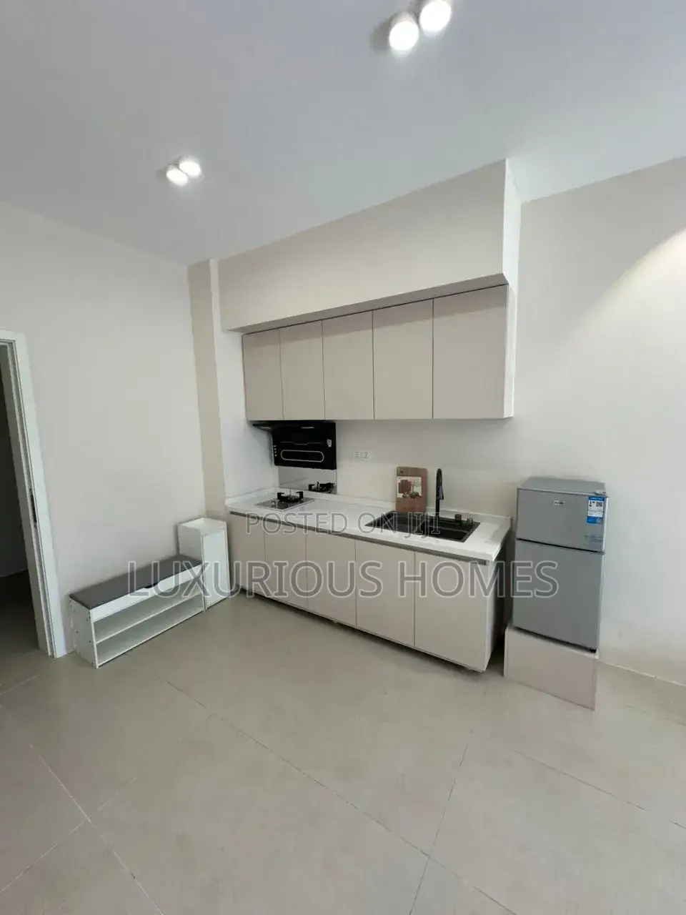 Furnished 2bdrm Apartment in Oyster Bay for rent in Oyster Bay