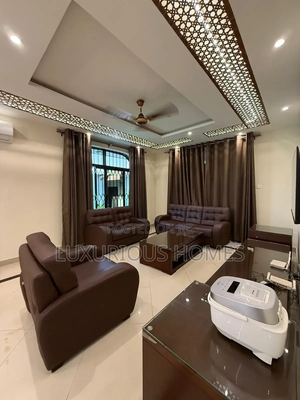 Furnished 4bdrm Apartment in Ada Estate for rent in Ada Estate