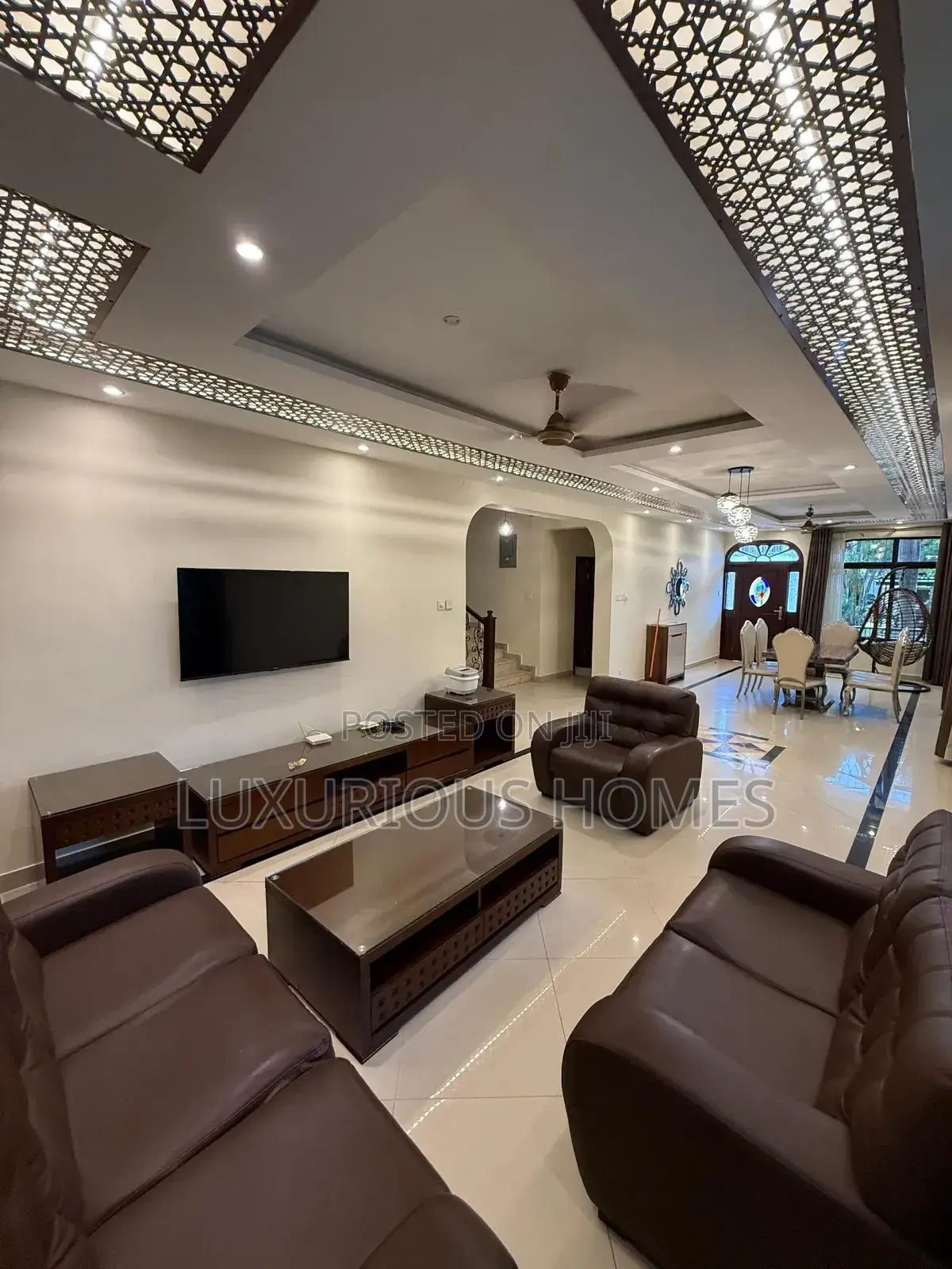 Furnished 4bdrm Apartment in Ada Estate for rent in Ada Estate
