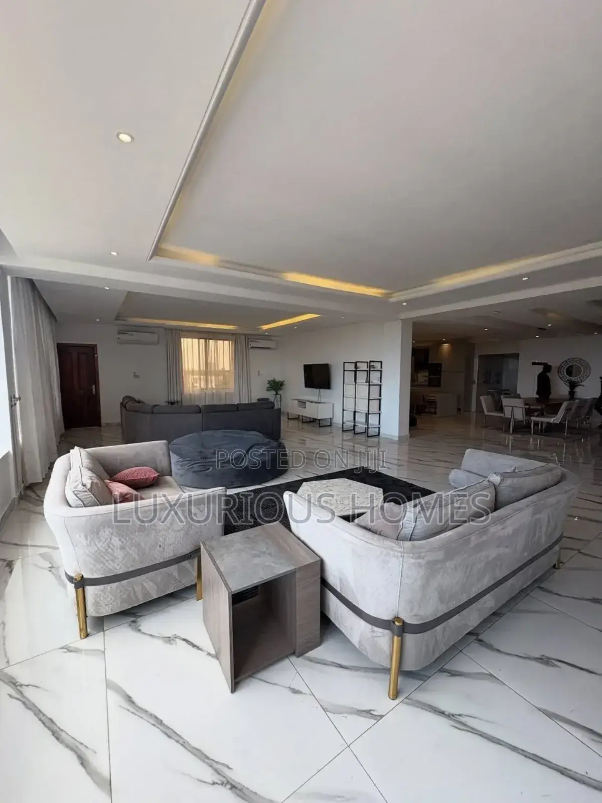 Furnished 3bdrm Penthouse in Mikocheni for sale in Mikocheni