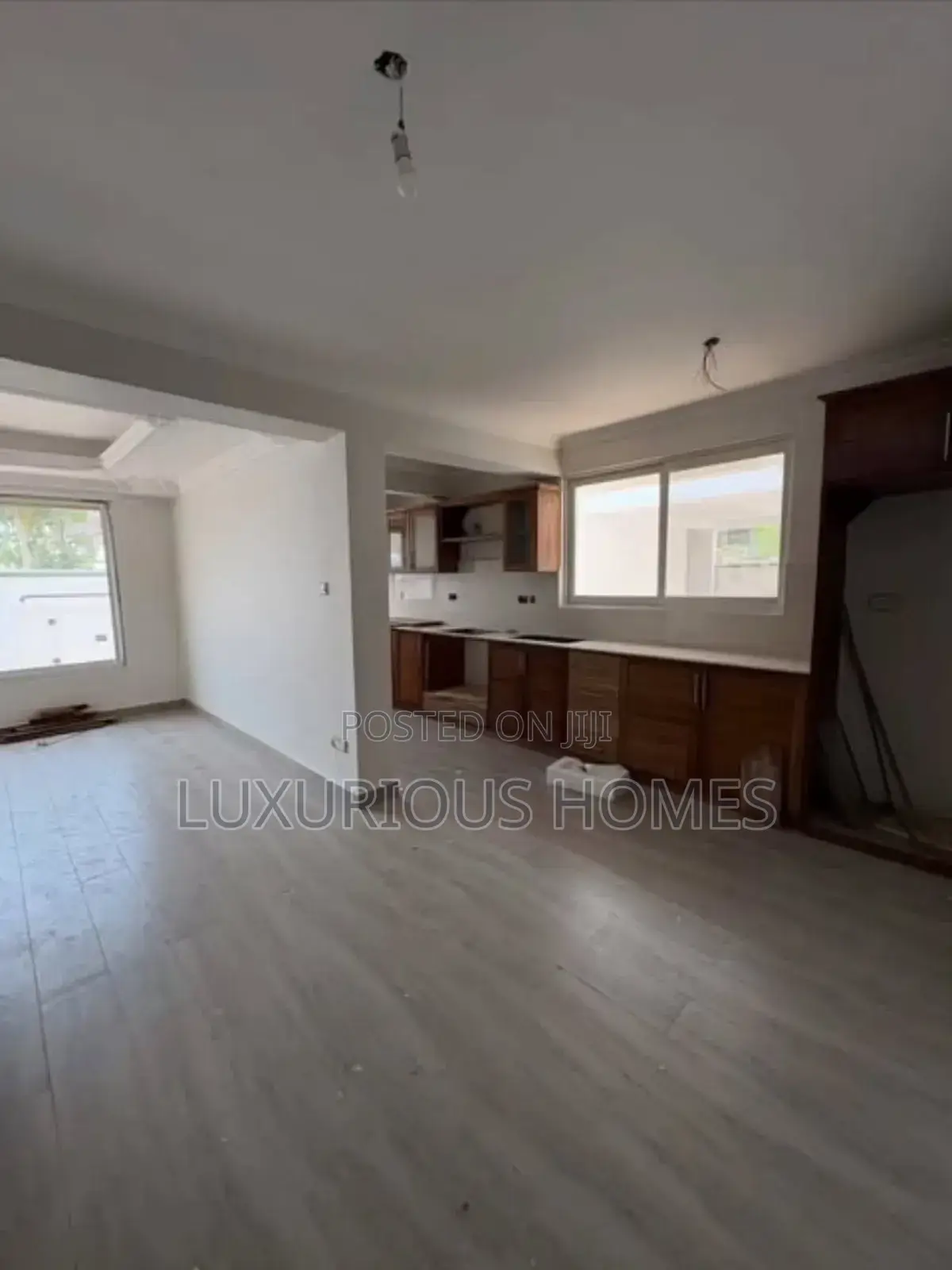 5bdrm House in Oyster Bay for rent in Oyster Bay