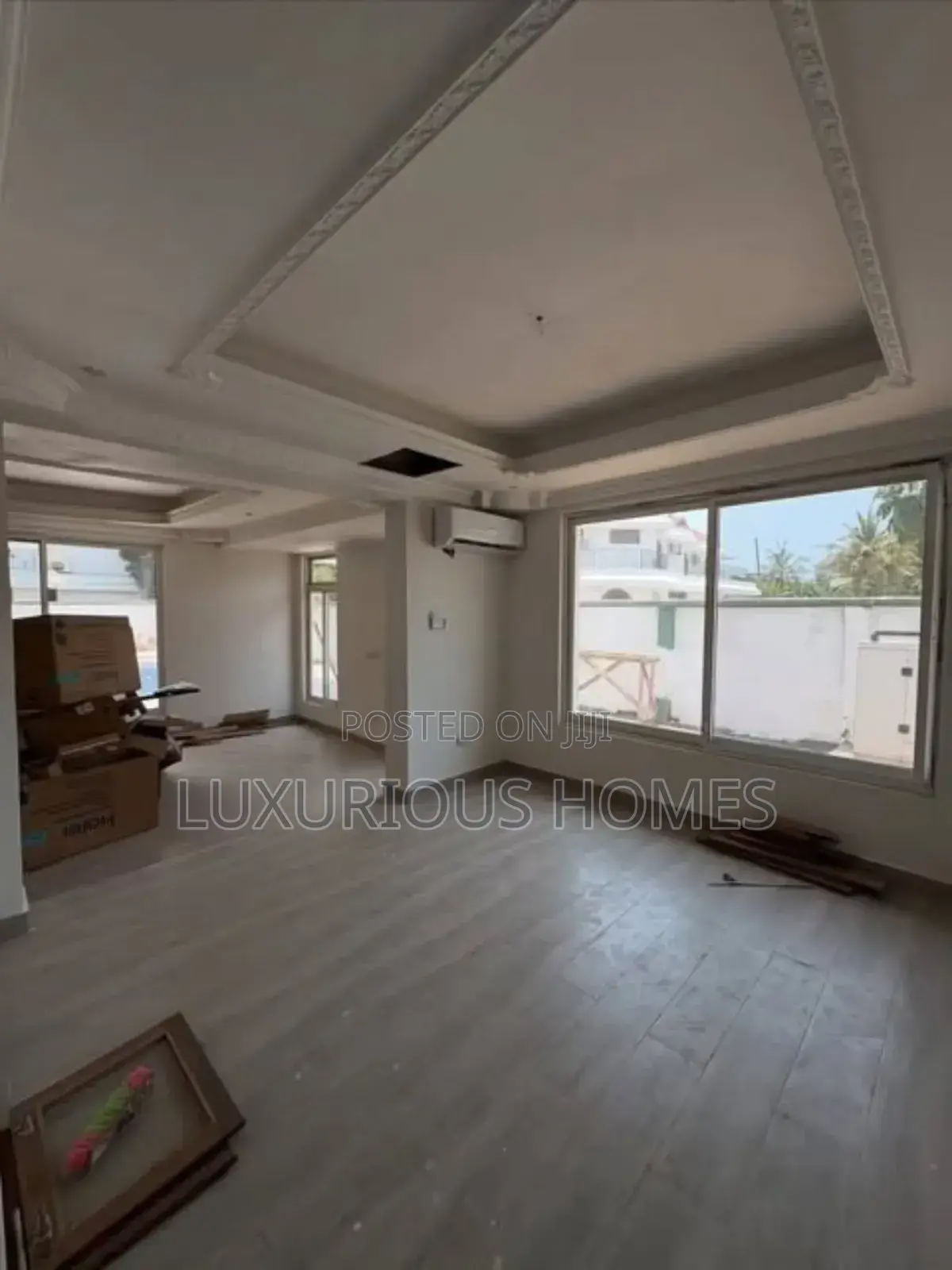 5bdrm House in Oyster Bay for rent in Oyster Bay