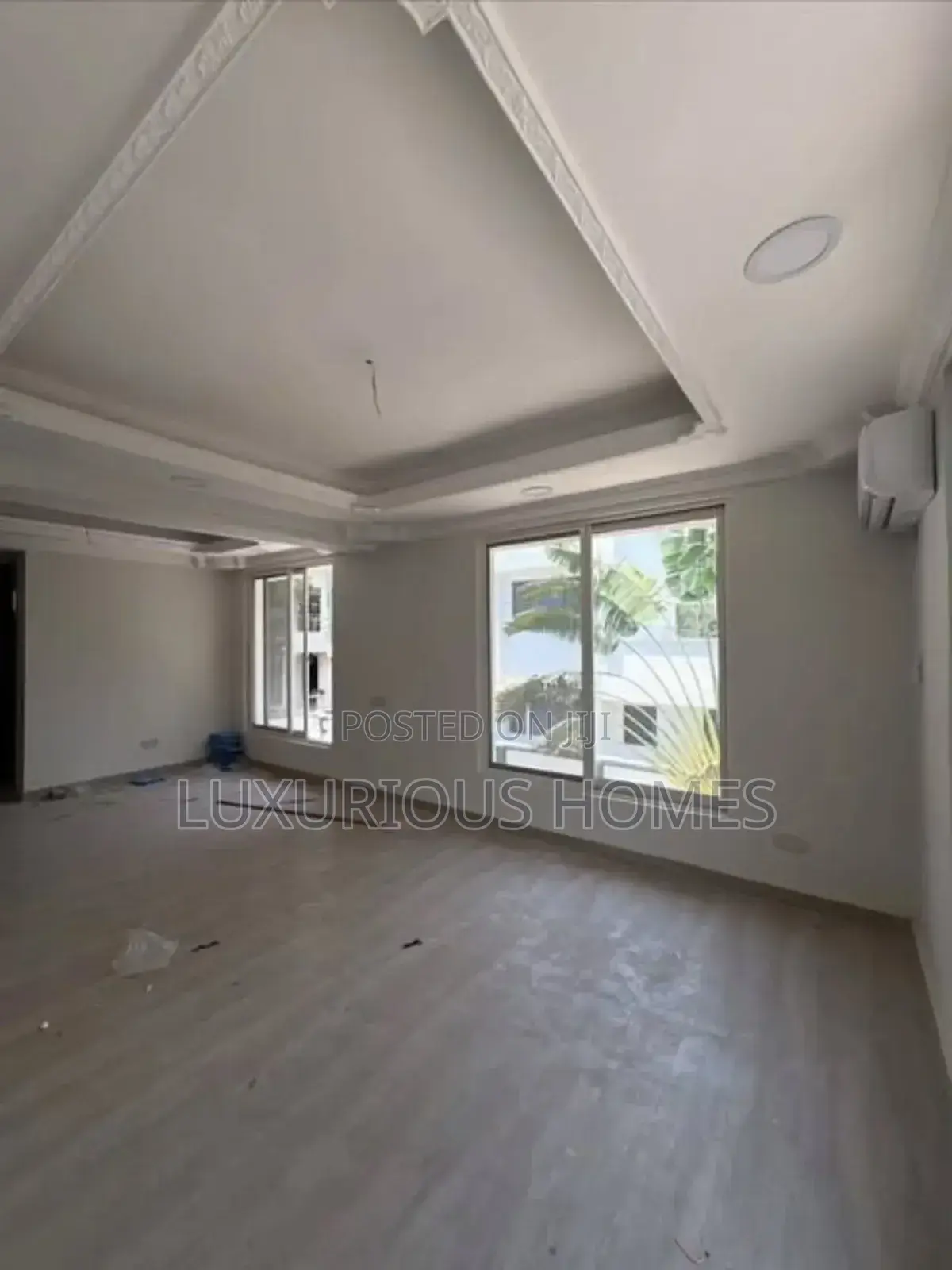 5bdrm House in Oyster Bay for rent in Oyster Bay