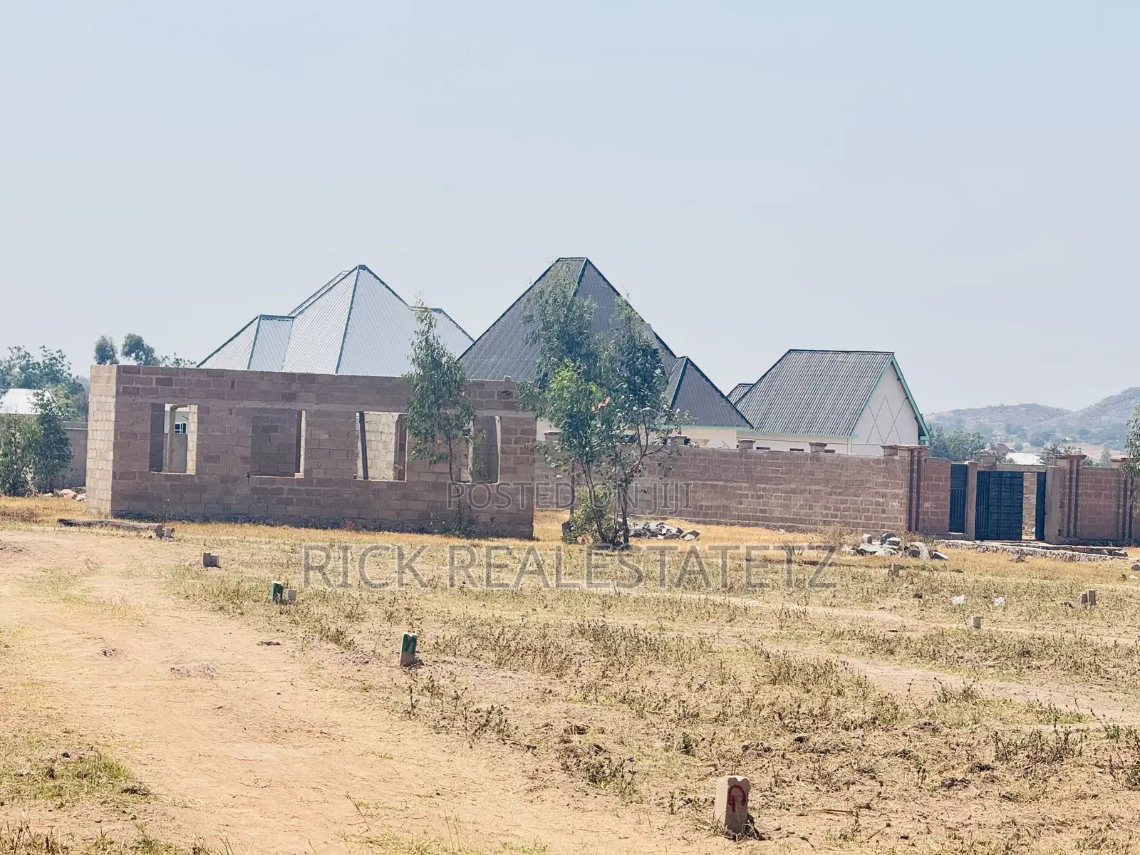 Viwanja Vya 25x20) Vizuri Vya Makazi Vinauzwa Kisesa - Kona Ya Kayenze in Kisesa