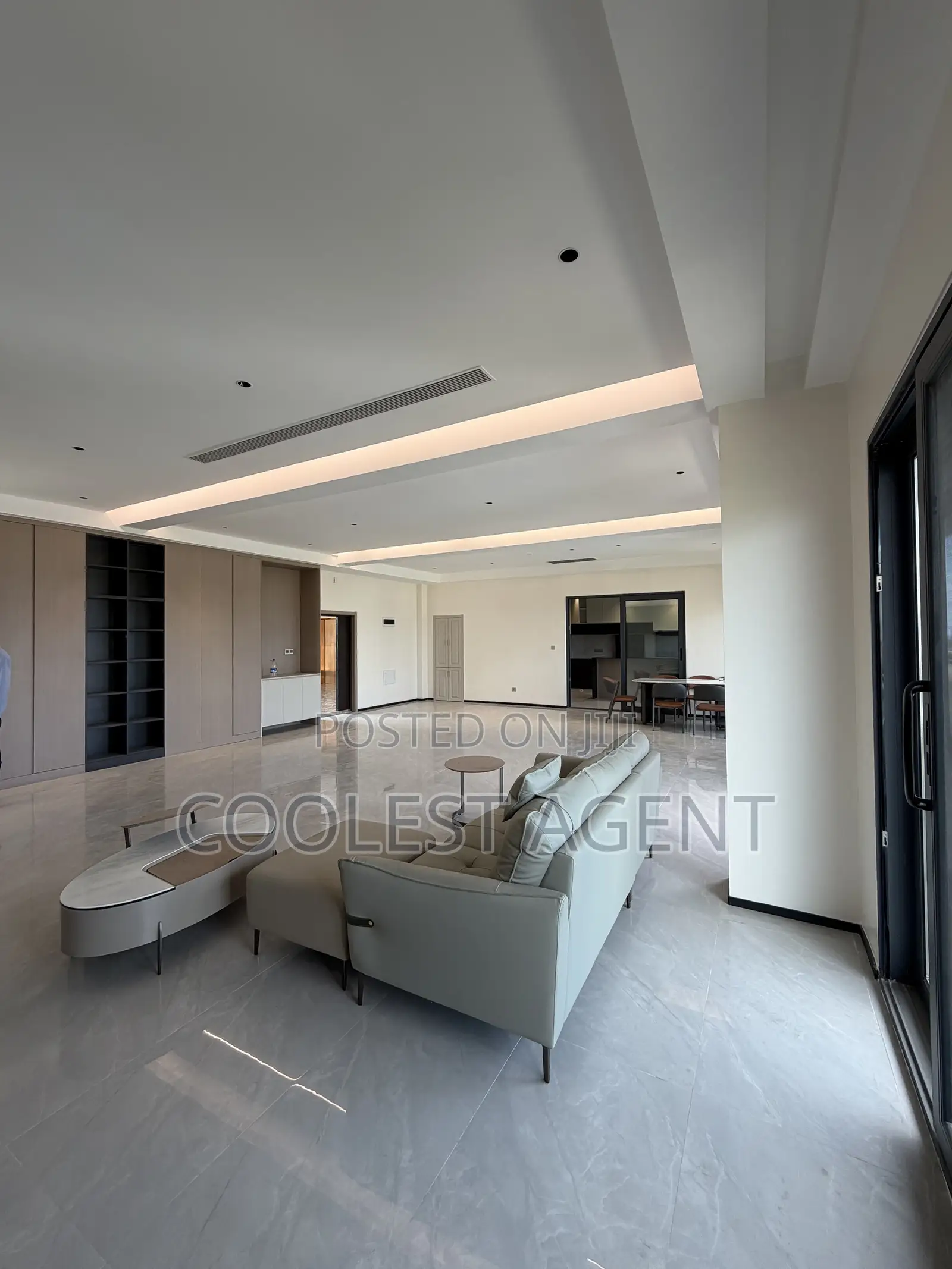 Furnished 4bdrm Penthouse in Coolest, Masaki for rent in Masaki