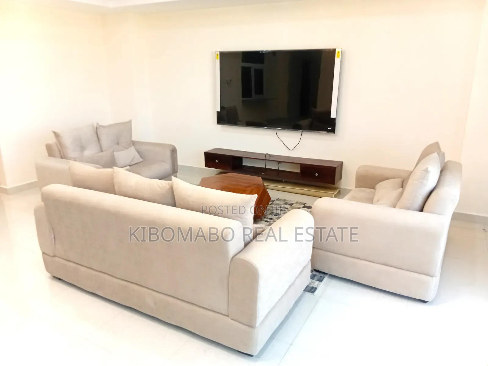 Furnished 3bdrm Apartment in Oyster Bay for rent in Oyster Bay