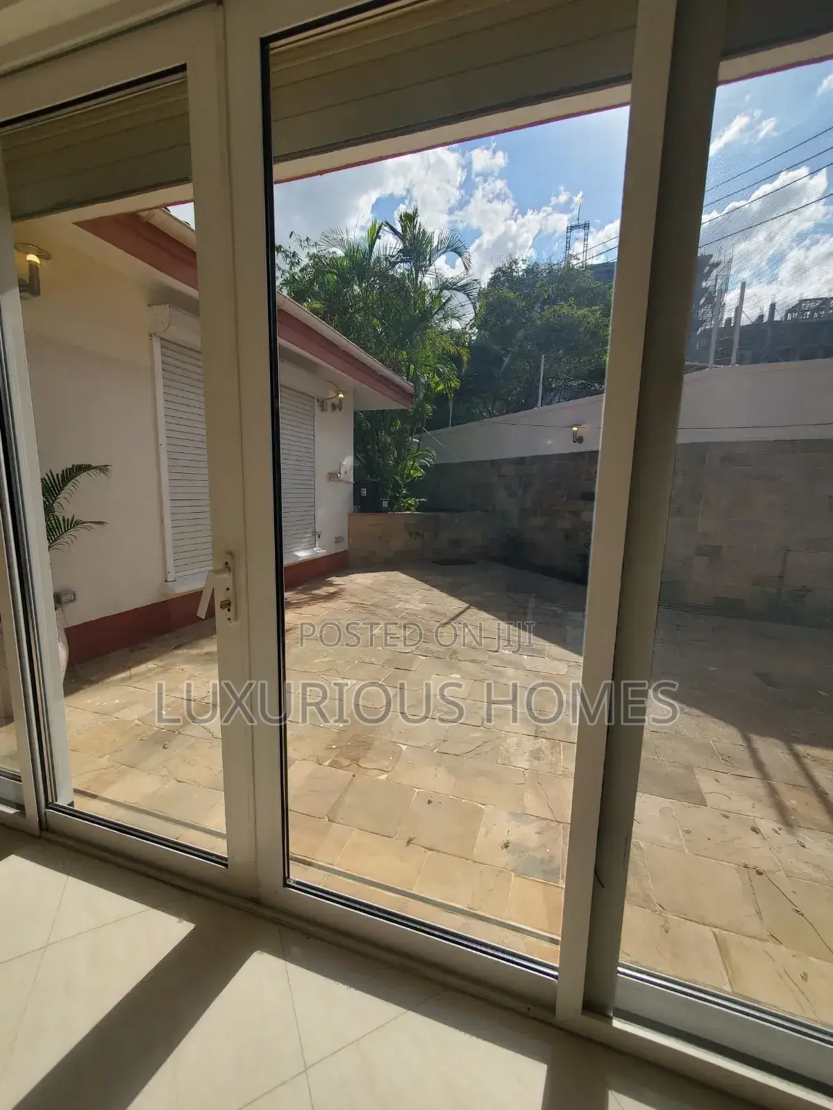 3bdrm Apartment in Masaki for rent in Masaki