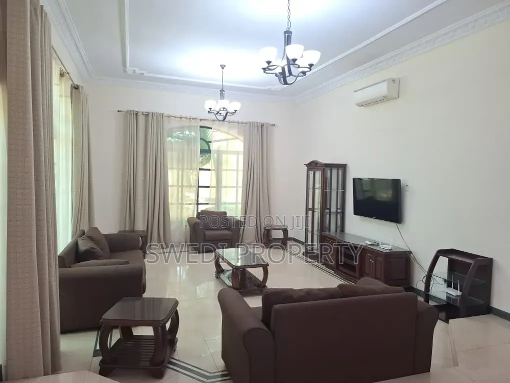 Furnished 4bdrm Villa in Swedi Property, Oyster Bay for rent in Oyster Bay