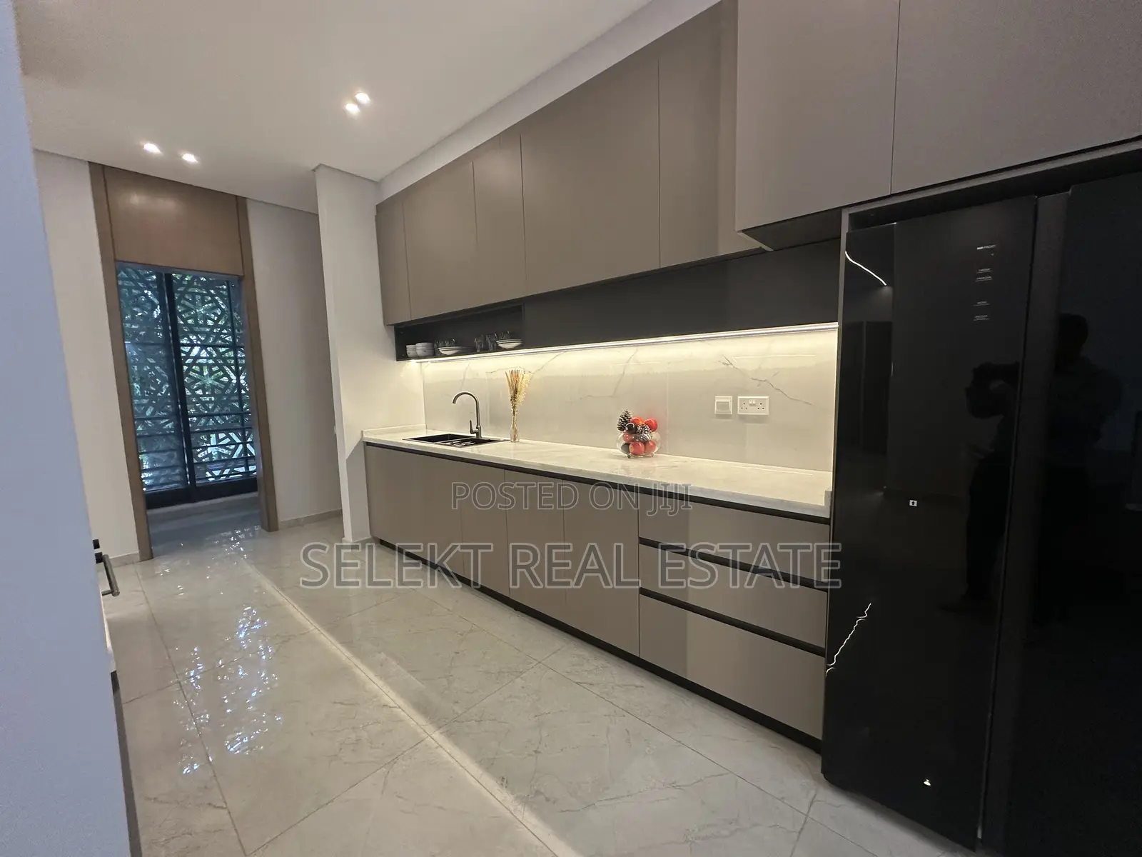 Furnished 3bdrm Apartment in Masaki for rent in Masaki