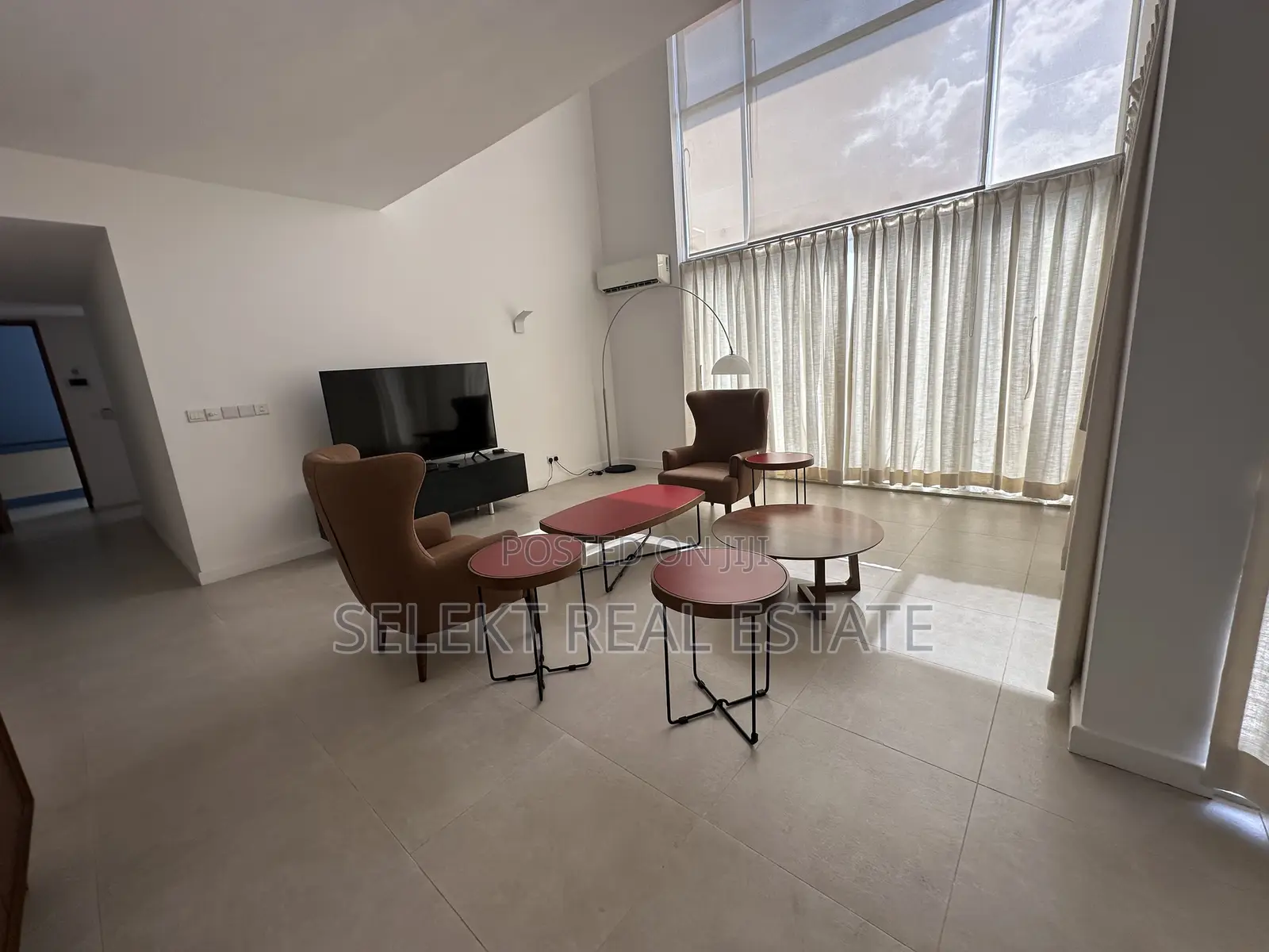 Furnished 4bdrm Penthouse in Oyster Bay for rent in Oyster Bay
