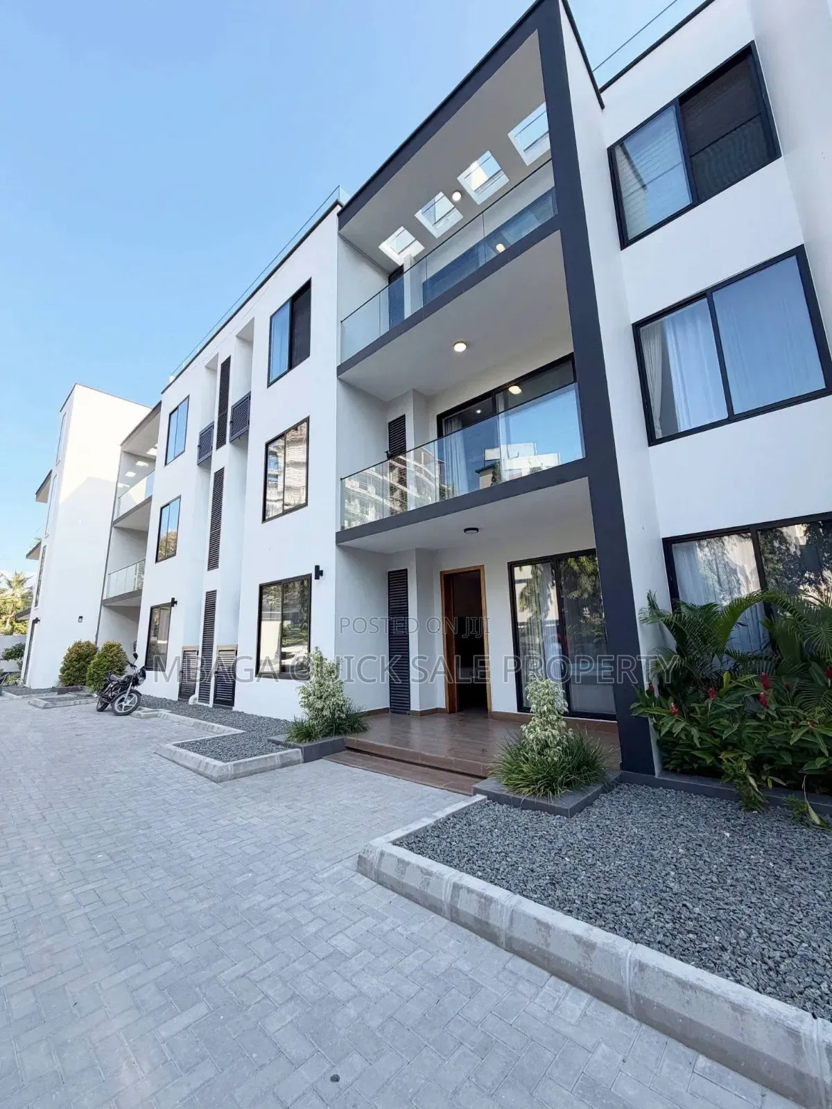 5bdrm House in Masaki for rent in Masaki