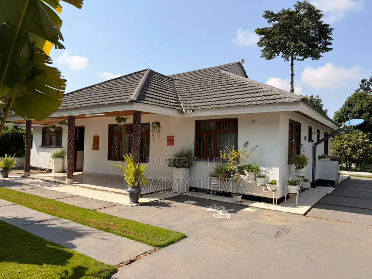 4bdrm Bungalow in Sammysaidrealestate, Njiro for sale in Njiro