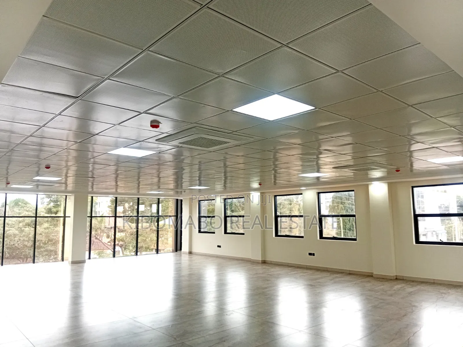 200 - 400 SQM New Office Space Rental - Masaki || Oysterbay in Masaki