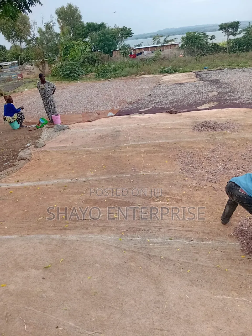 Kiwanja Kinauzwa Kerege in Bunju