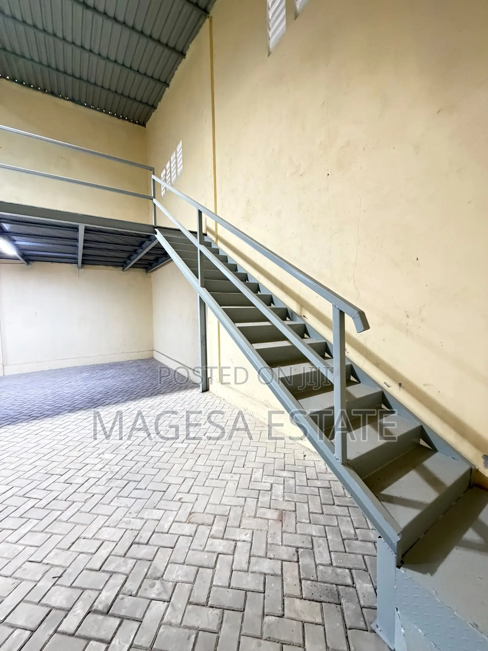 GODOWN / WAREHOUSE for Rent in Magomeni in Magomeni