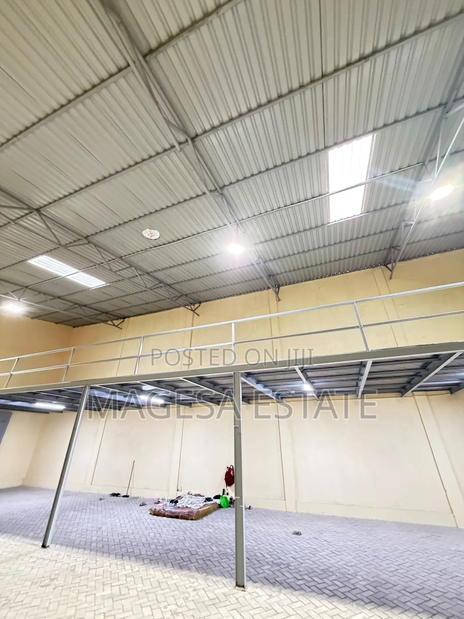 GODOWN / WAREHOUSE for Rent in Magomeni in Magomeni