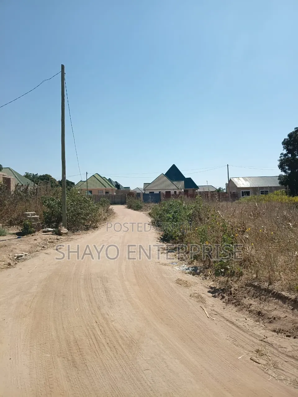 Kiwanja Kinauzwa Kerege in Bunju