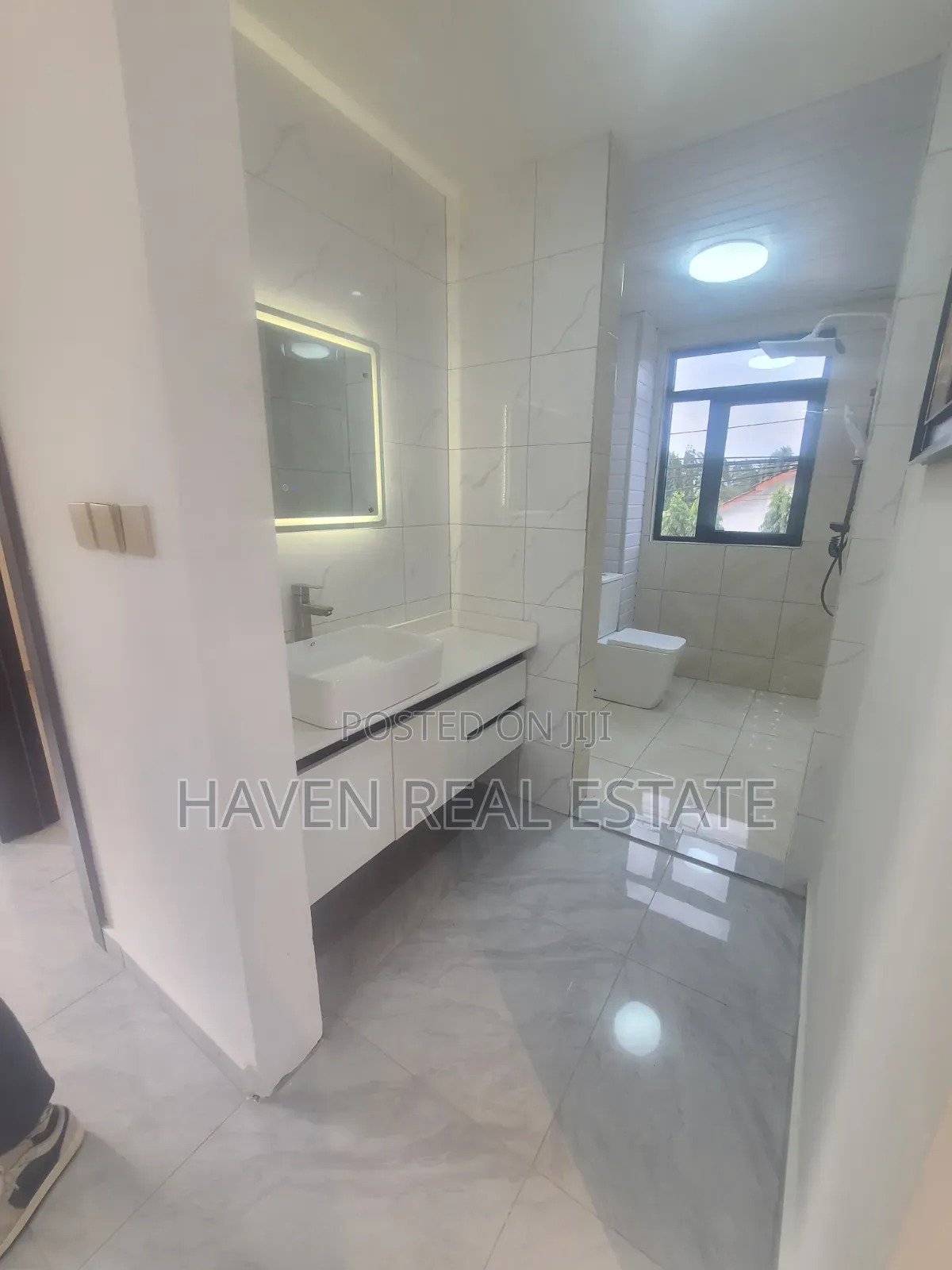 Furnished 3bdrm Apartment in Mikocheni for sale in Mikocheni