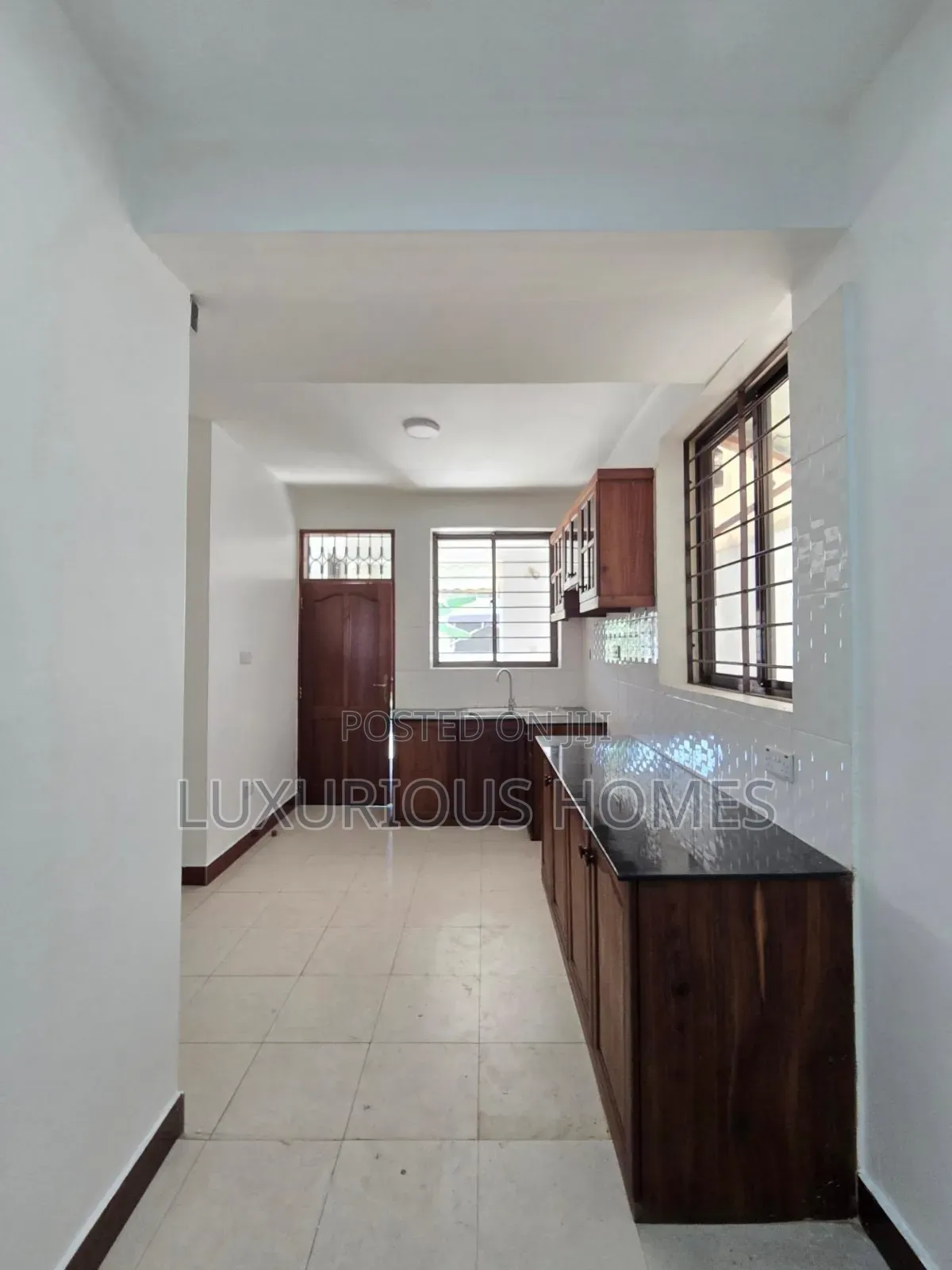 Furnished 4bdrm House in Msasani for rent in Msasani