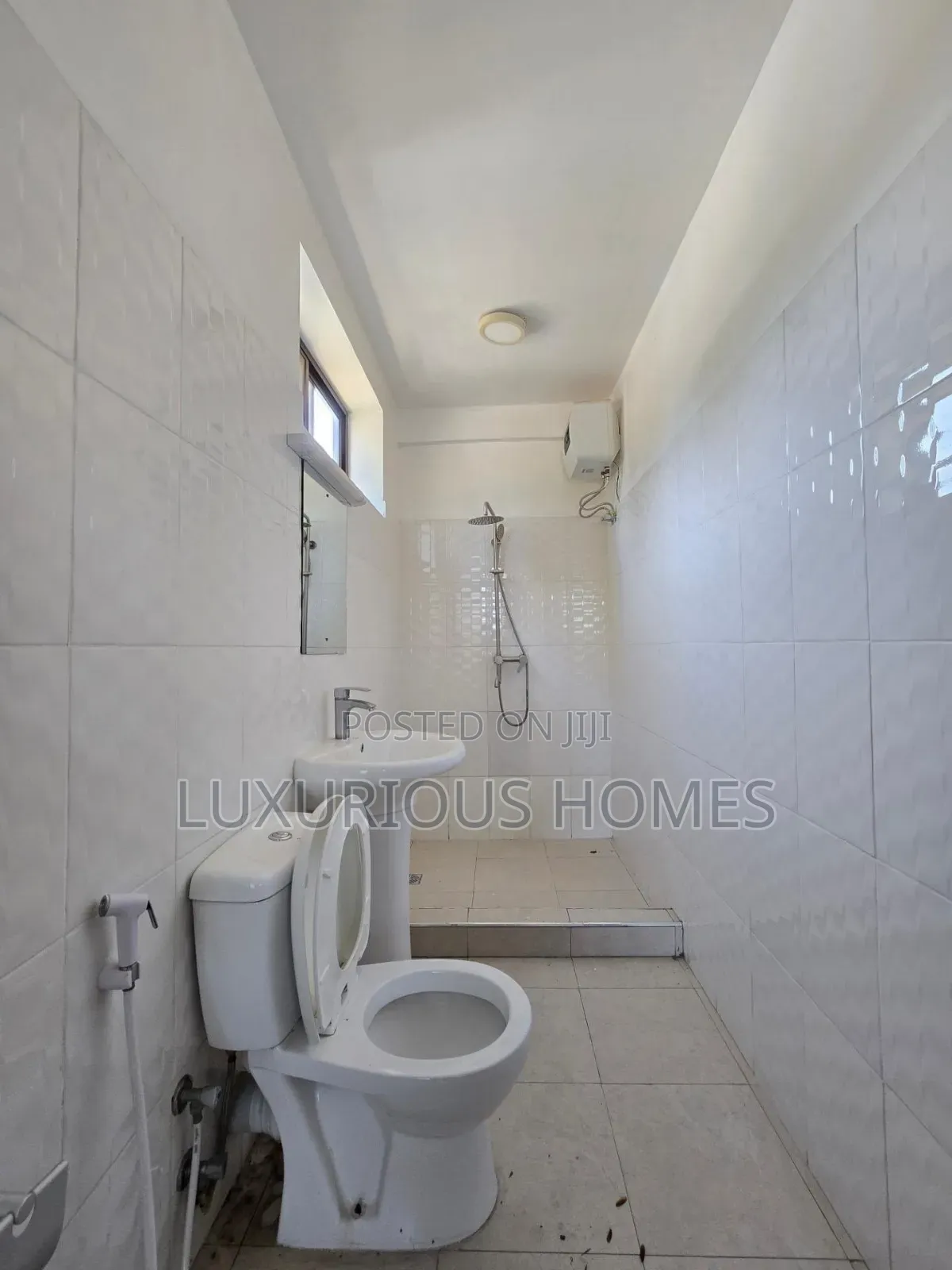 Furnished 4bdrm House in Msasani for rent in Msasani