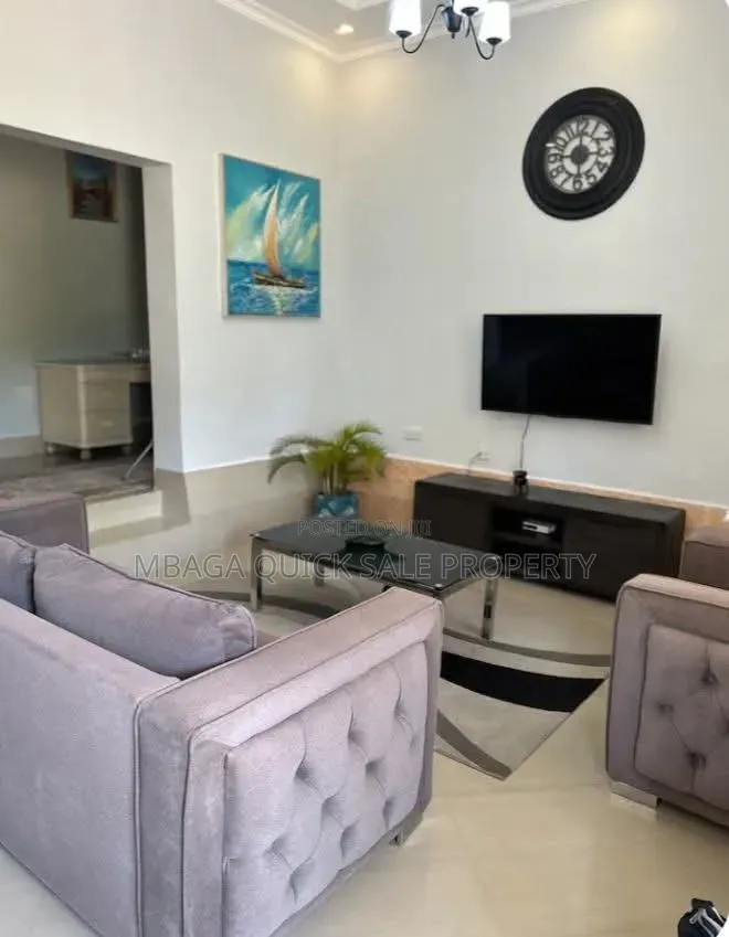 Furnished 1bdrm Apartment in Oyster Bay for rent in Oyster Bay