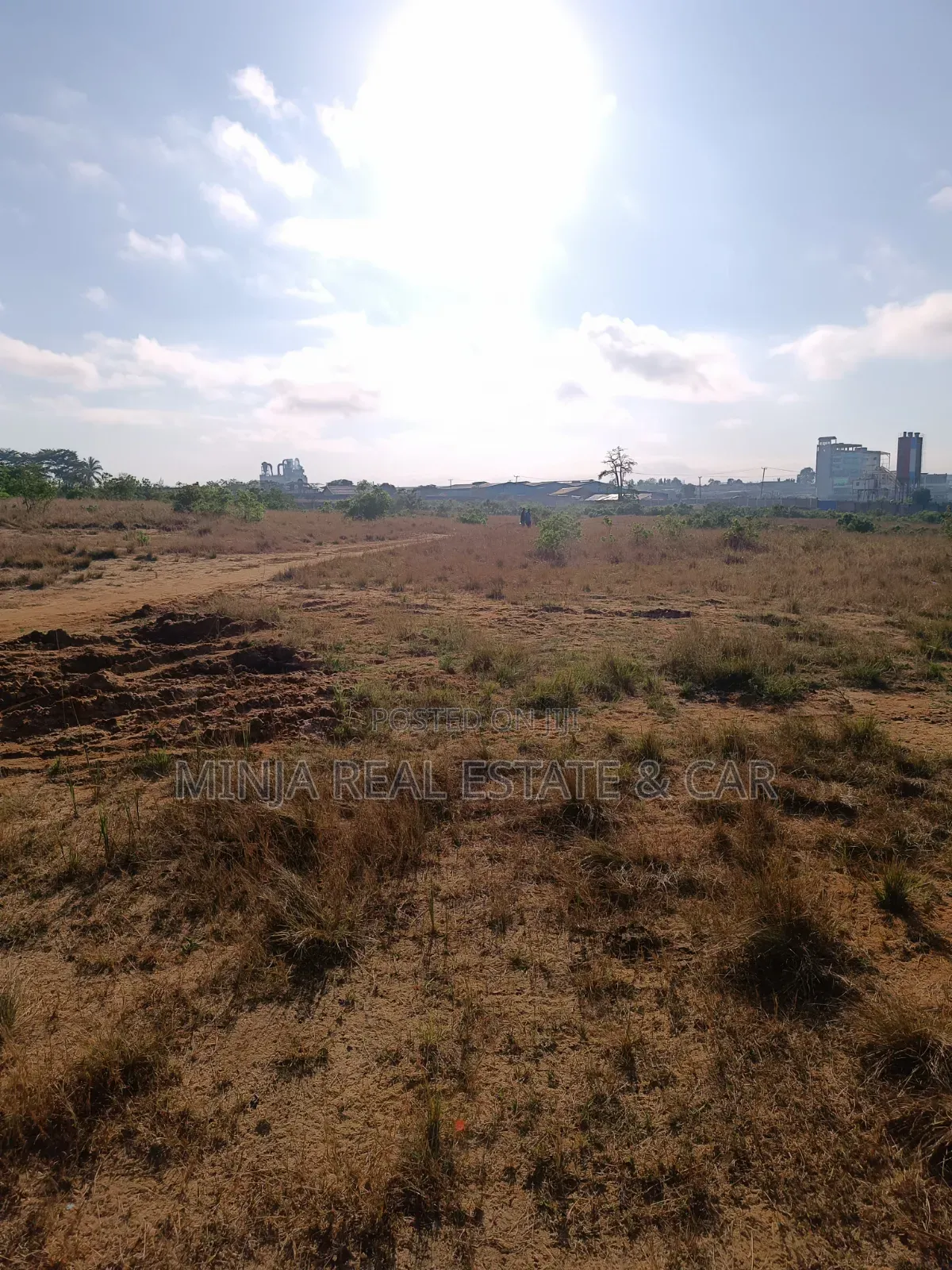 Big Project of Land for Sale in Vikawe in Visiga