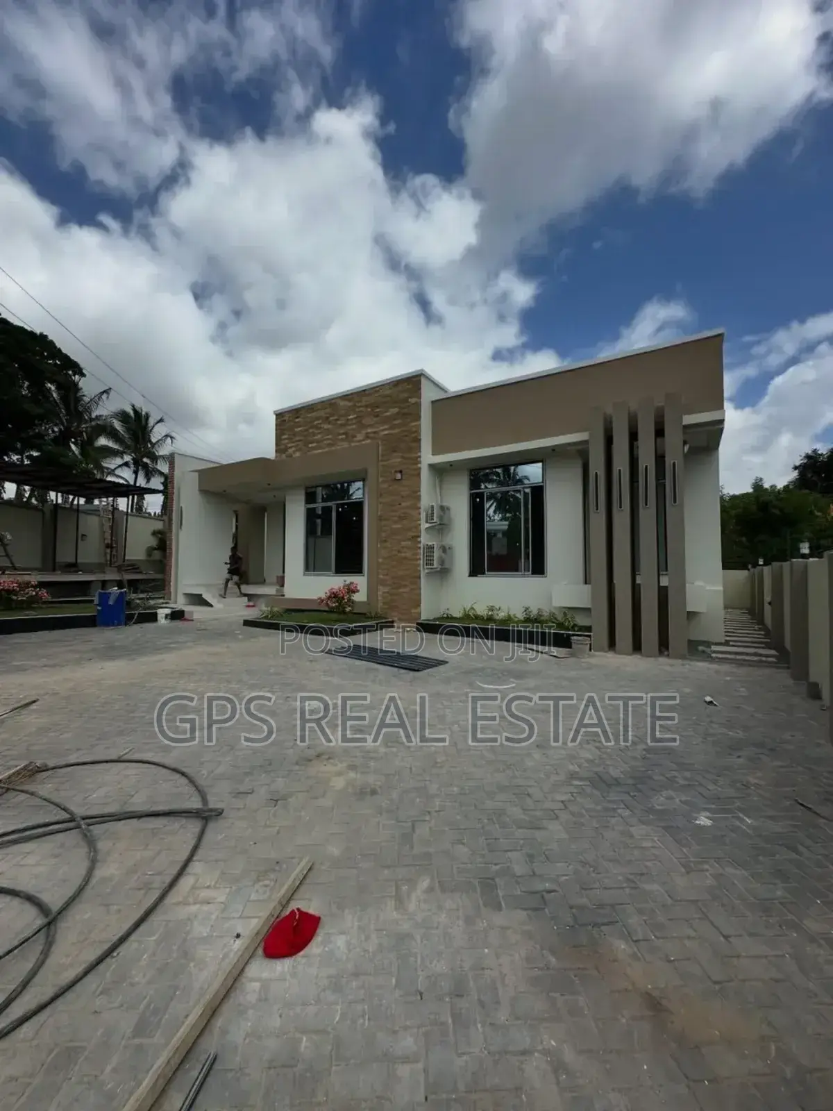 4bdrm House in Goba Makongo Road, Kinondoni for sale in Kinondoni