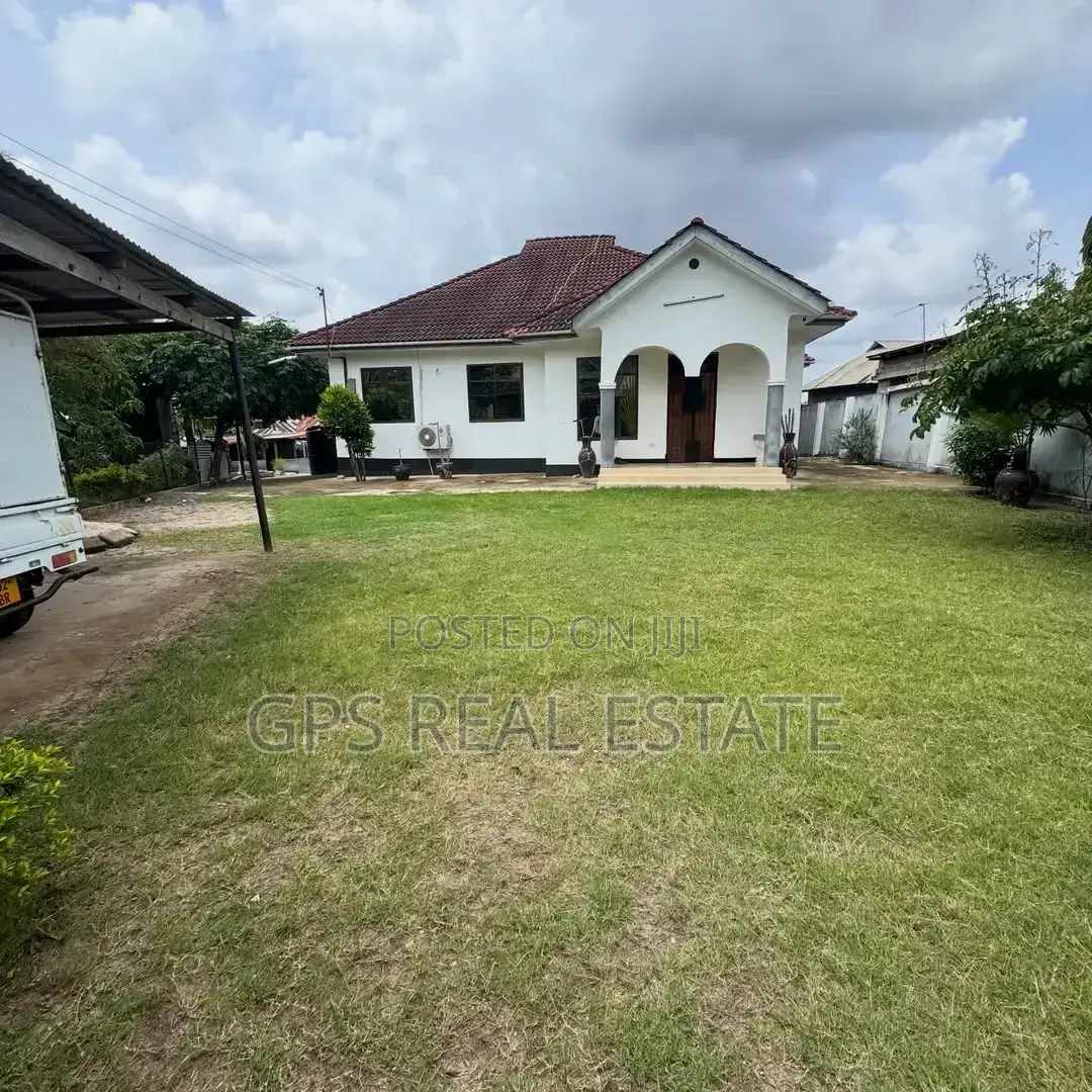 4bdrm House in Goba Lastanza, Kinondoni for sale in Kinondoni