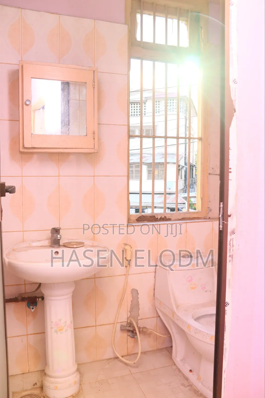 5bdrm Apartment in Mchafukoge for sale in Mchafukoge