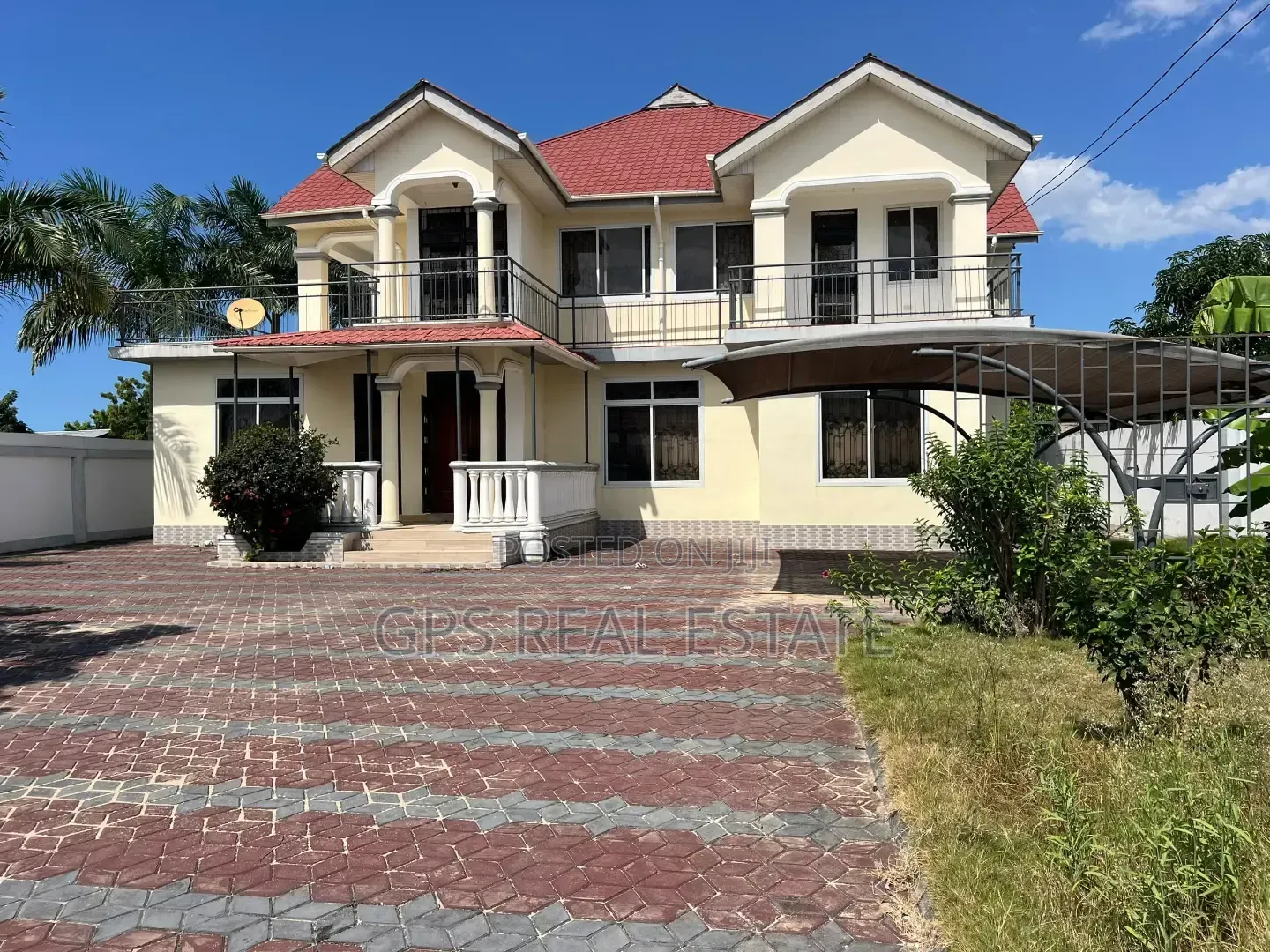 6bdrm Mansion in Mbweni Malindi, Kinondoni for sale in Kinondoni
