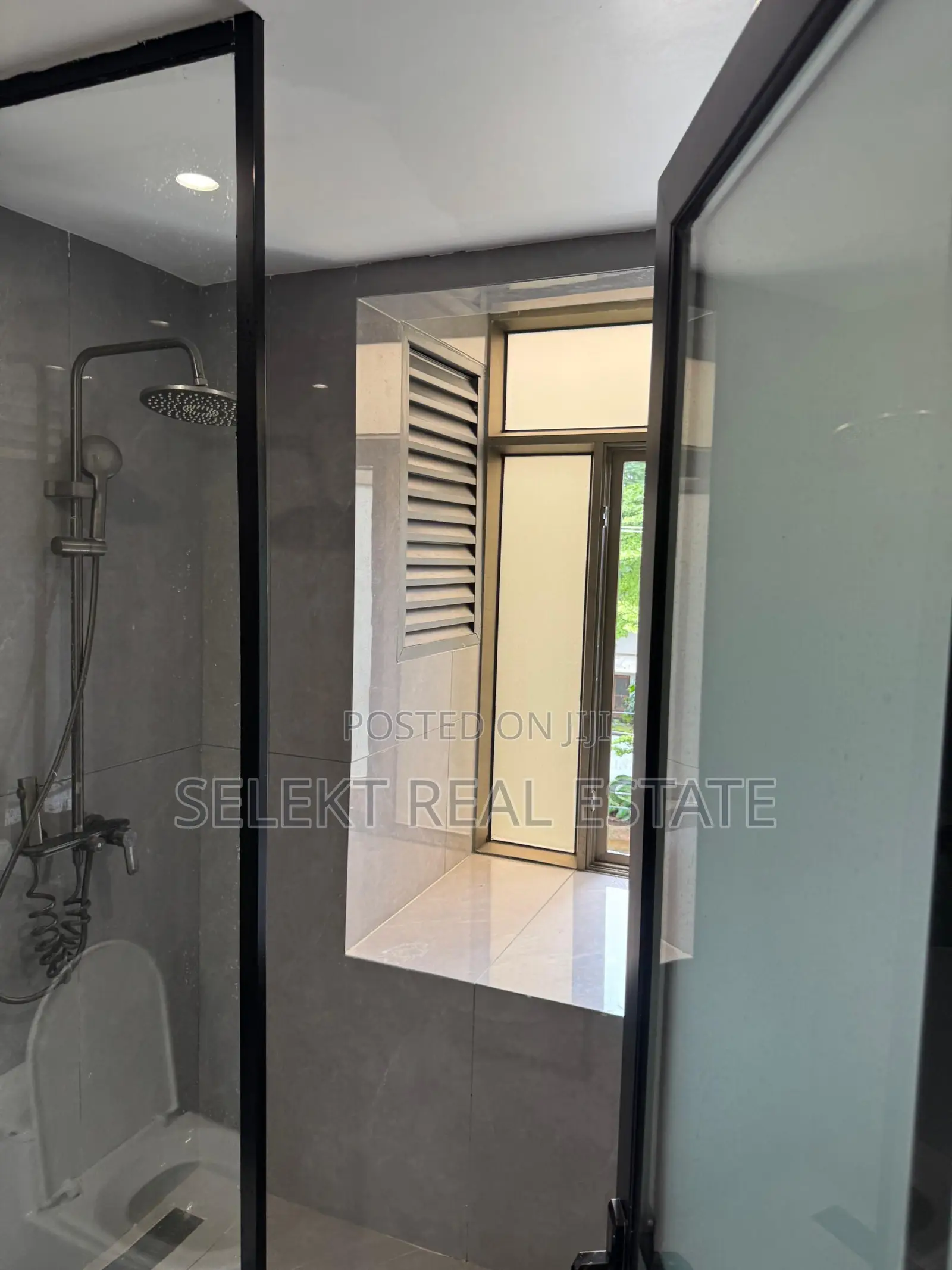 Furnished 3bdrm Apartment in Oyster Bay for rent in Oyster Bay