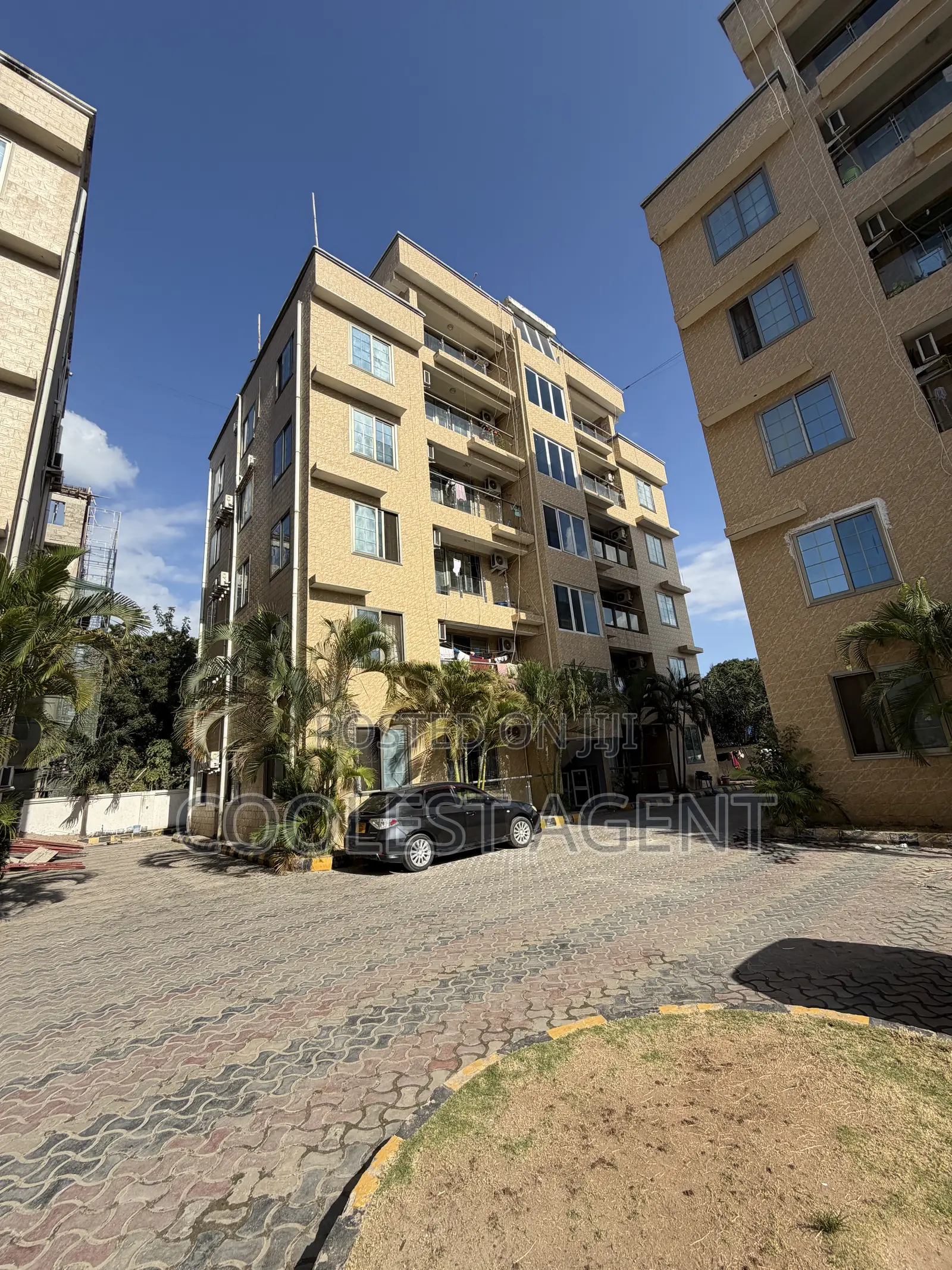 Furnished 2bdrm Penthouse in Coolest Estate for rent in Ada Estate