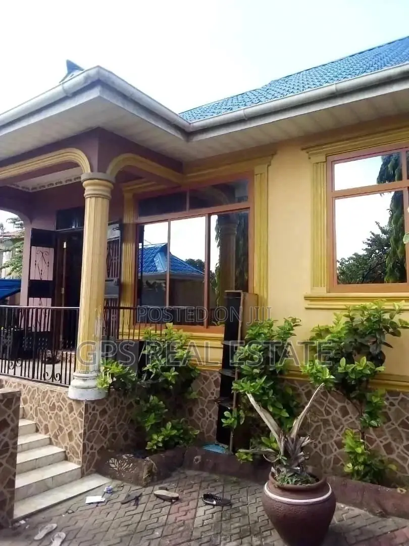 House for Sale Eeh in Tabata