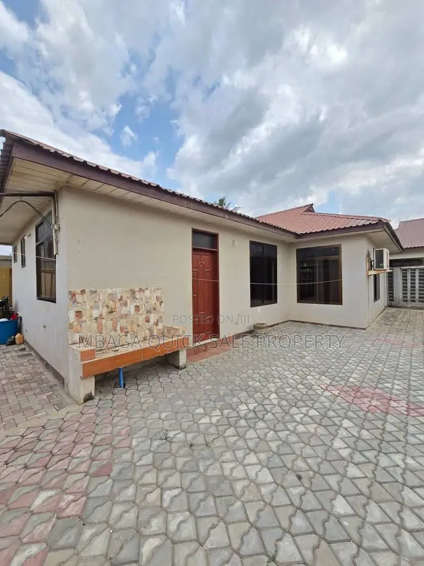 2bdrm House in Mikocheni for rent in Mikocheni