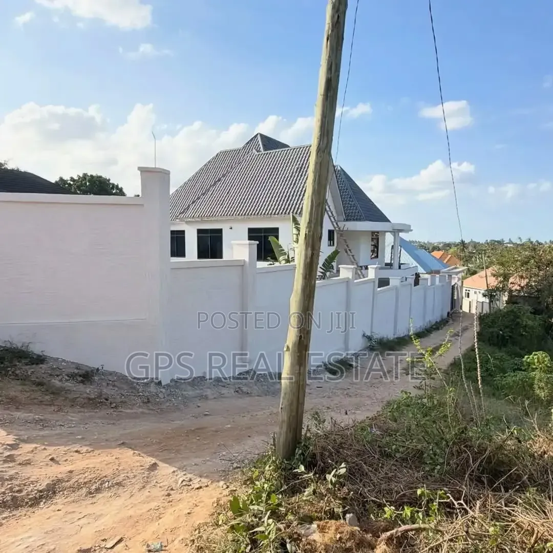 4bdrm House in Goba Njia Nne, Kinondoni for sale in Kinondoni