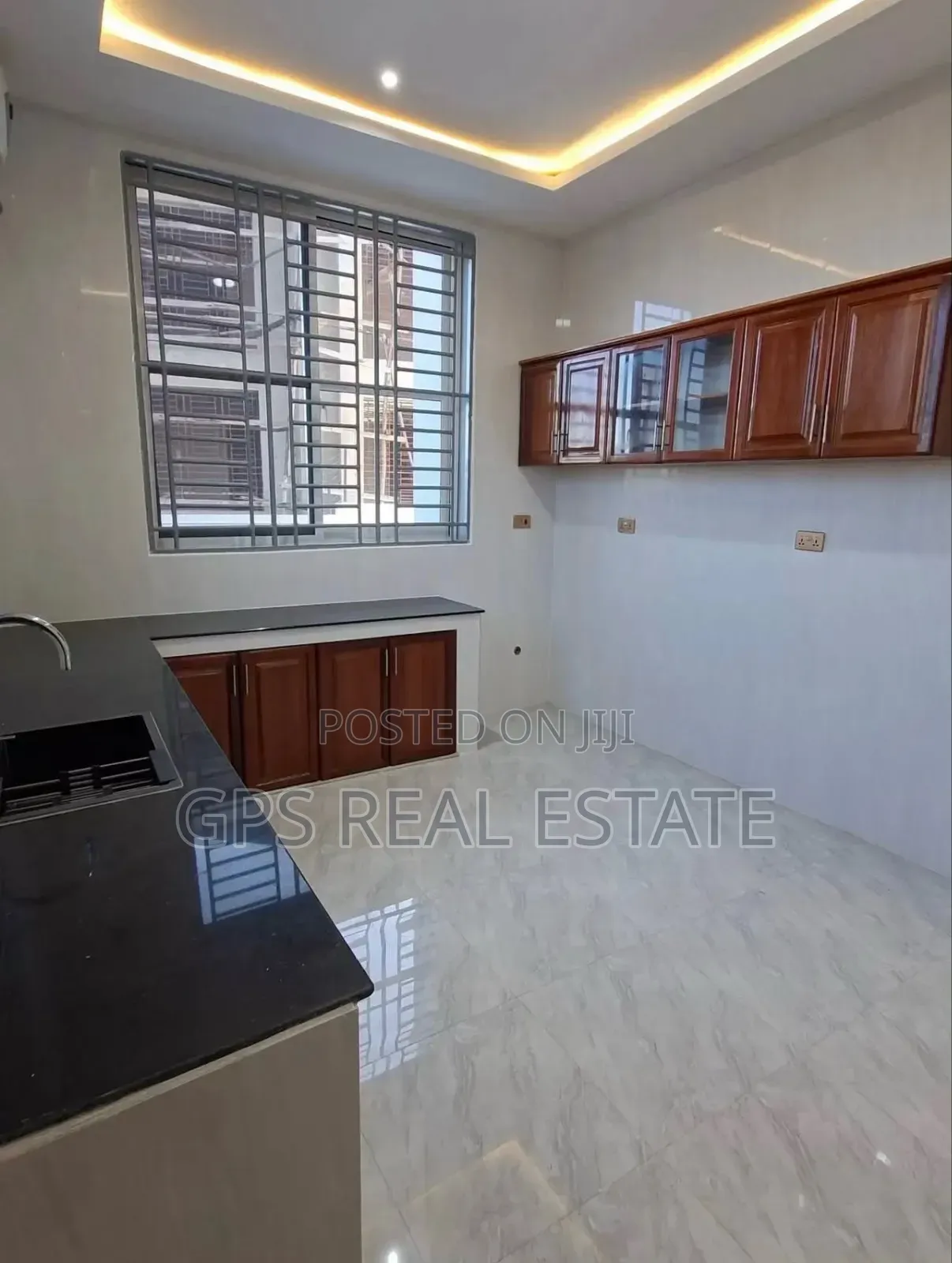 5bdrm House in Goba Center, Kinondoni for sale in Kinondoni