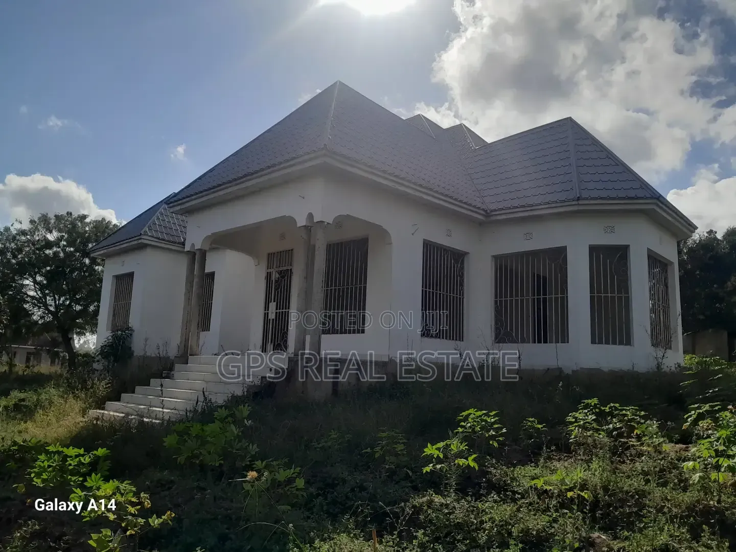 4bdrm House in Goba Kwa Robert, Kinondoni for sale in Kinondoni