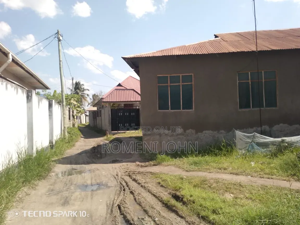 6bdrm House in Tanzania Daresalaam., Ilala for sale in Ilala