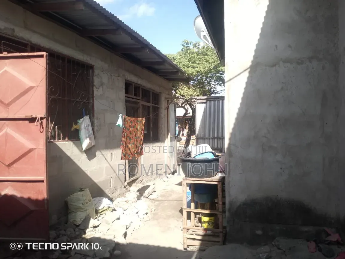 5bdrm House in Tanzania Daresalaam., Ilala for sale in Ilala