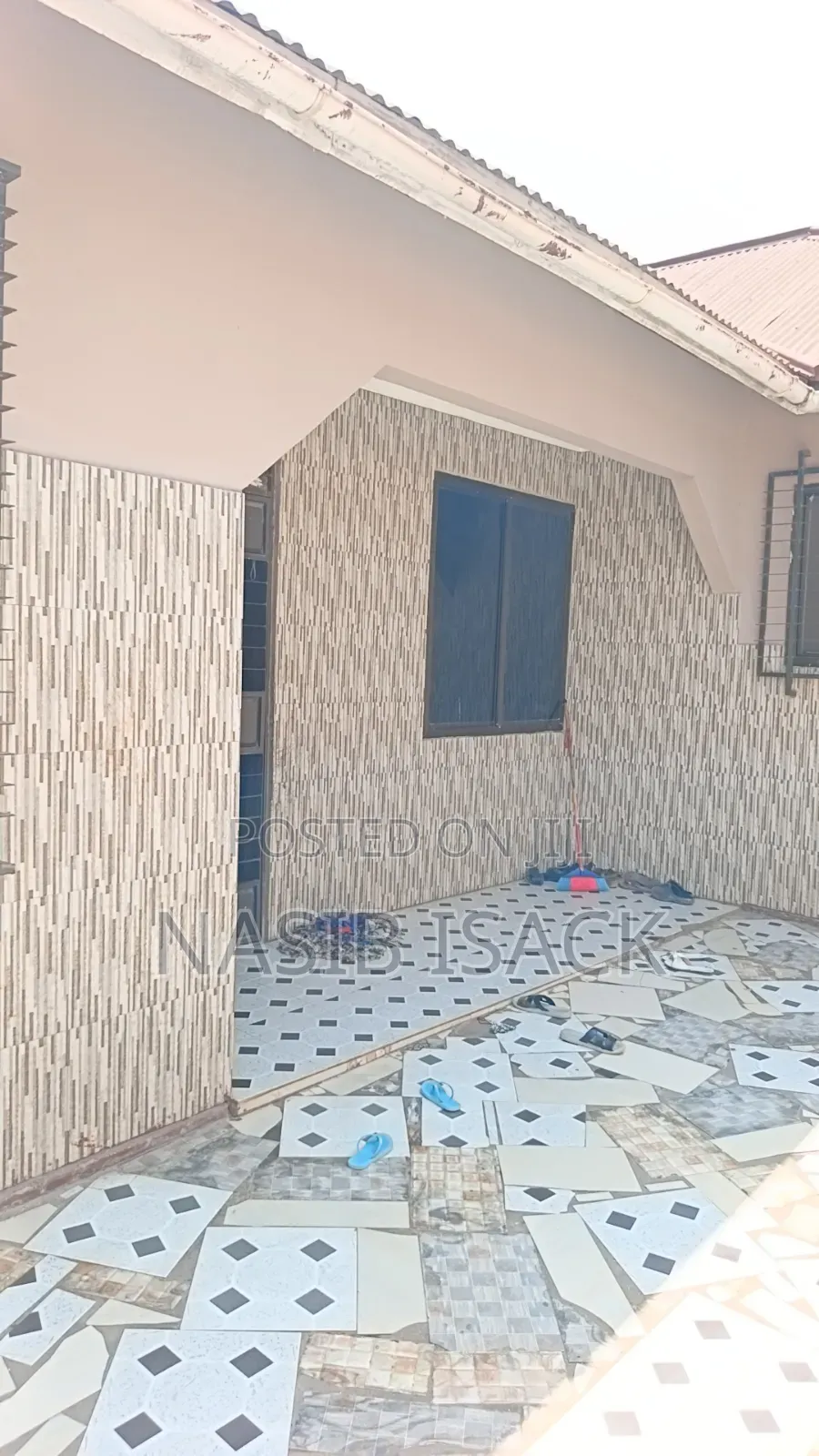 Furnished 4bdrm House in Usagara for sale in Usagara