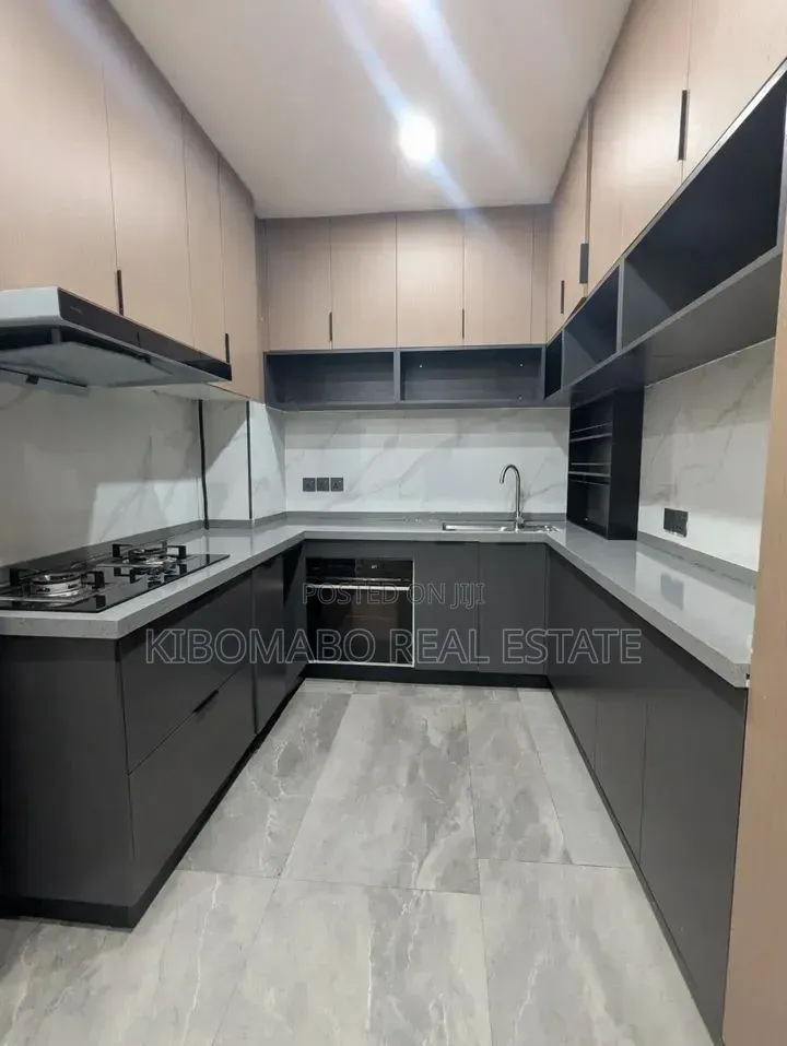 Furnished 3bdrm Duplex in Oyster Bay for rent in Oyster Bay