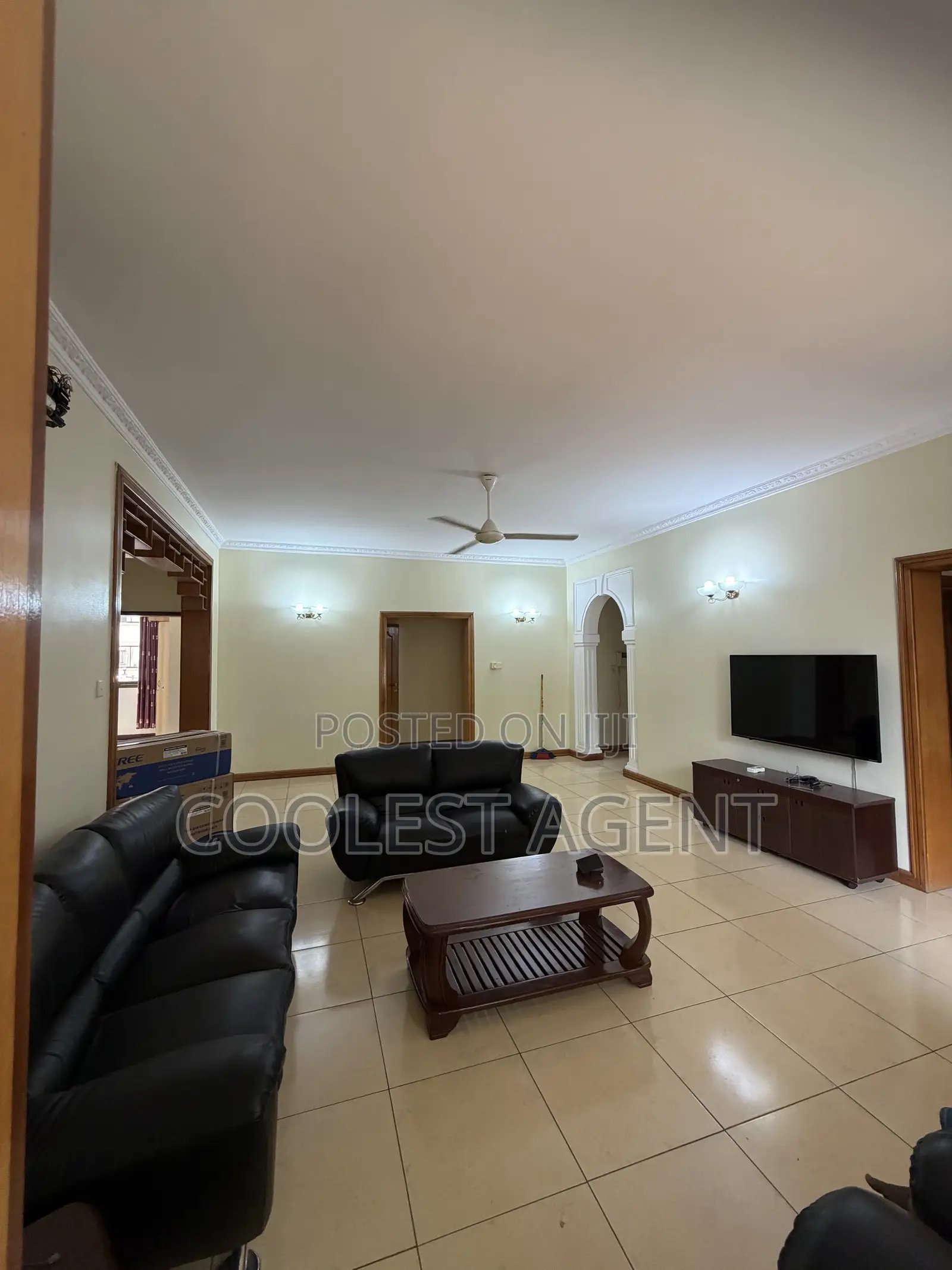 Furnished 3bdrm Apartment in Coolest Estate, Oyster Bay for rent in Oyster Bay