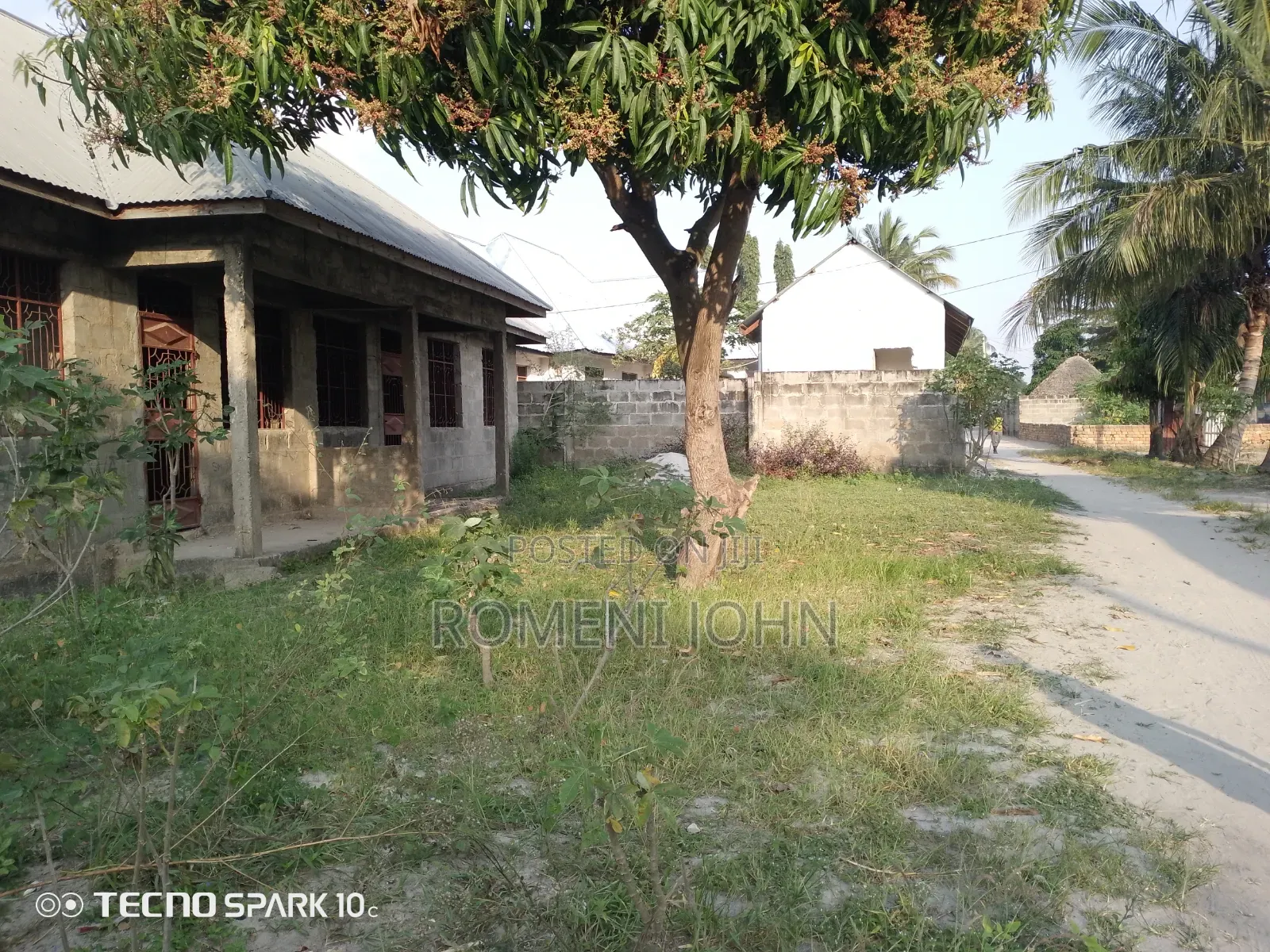 6bdrm Apartment in Tanzania Daresalaam., Ilala for sale in Ilala