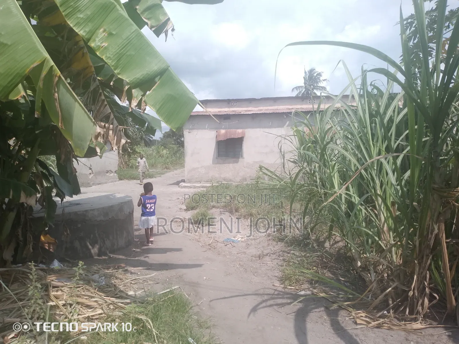 Eneo La Kibiashara Sqmita 900 Linauzwa Ukonga Mazizini. in Ilala