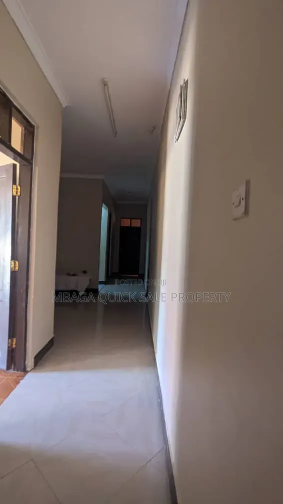 3bdrm Apartment in Mbezi for sale in Mbezi