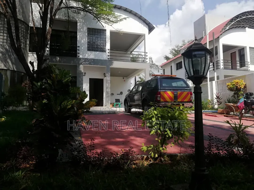 Furnished 4bdrm House in Masaki for rent in Masaki
