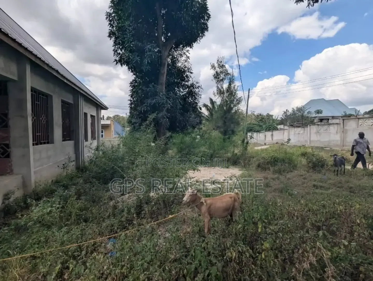 4bdrm House in Mbezi Kwa Msuguri, Kinondoni for sale in Kinondoni